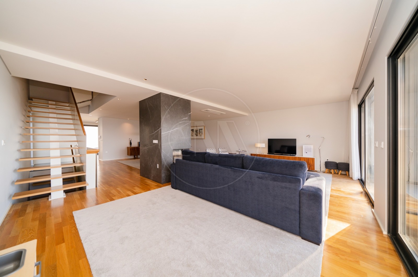 House T3 for Buy in Nogueira, Fraião e Lamaçães, Braga, Braga - Sala (Imagem 8)