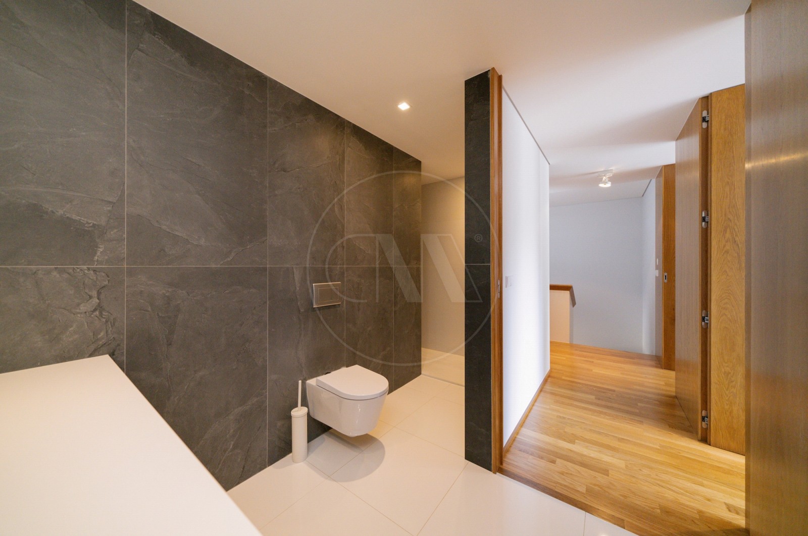 House T3 for Buy in Nogueira, Fraião e Lamaçães, Braga, Braga - Casa de banho (Imagem 4)