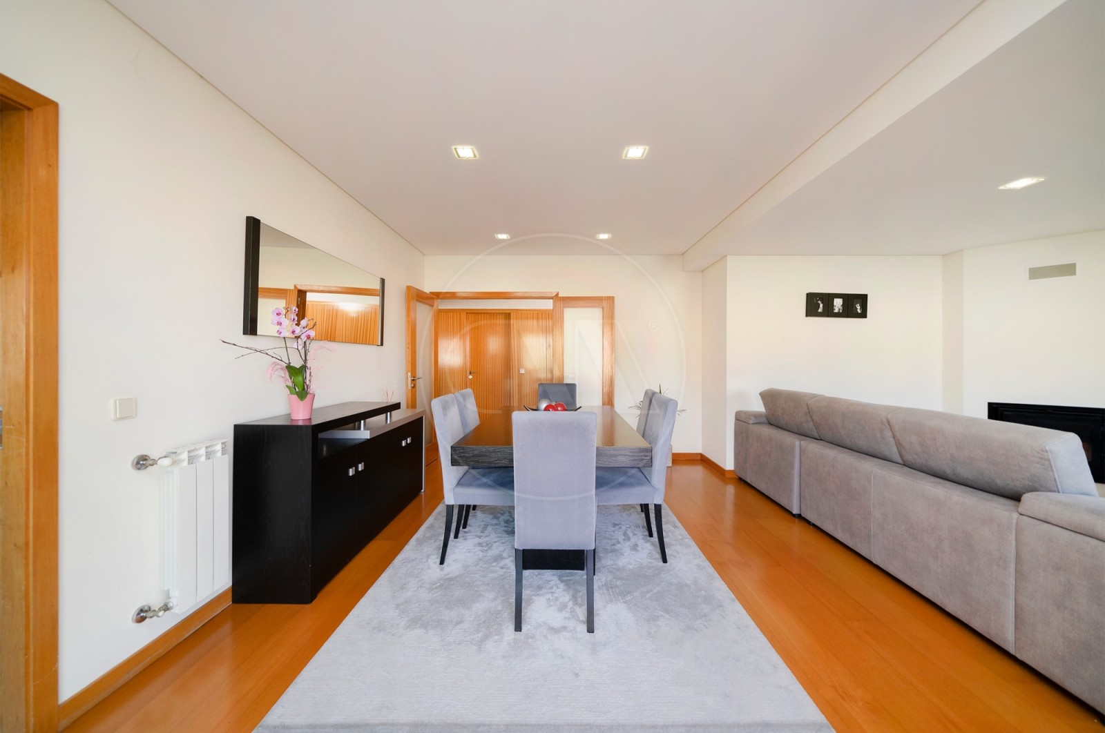 Apartamento T2 para Venda em Nogueira, Fraião e Lamaçães, Braga, Braga - Sala (Imagem 8)