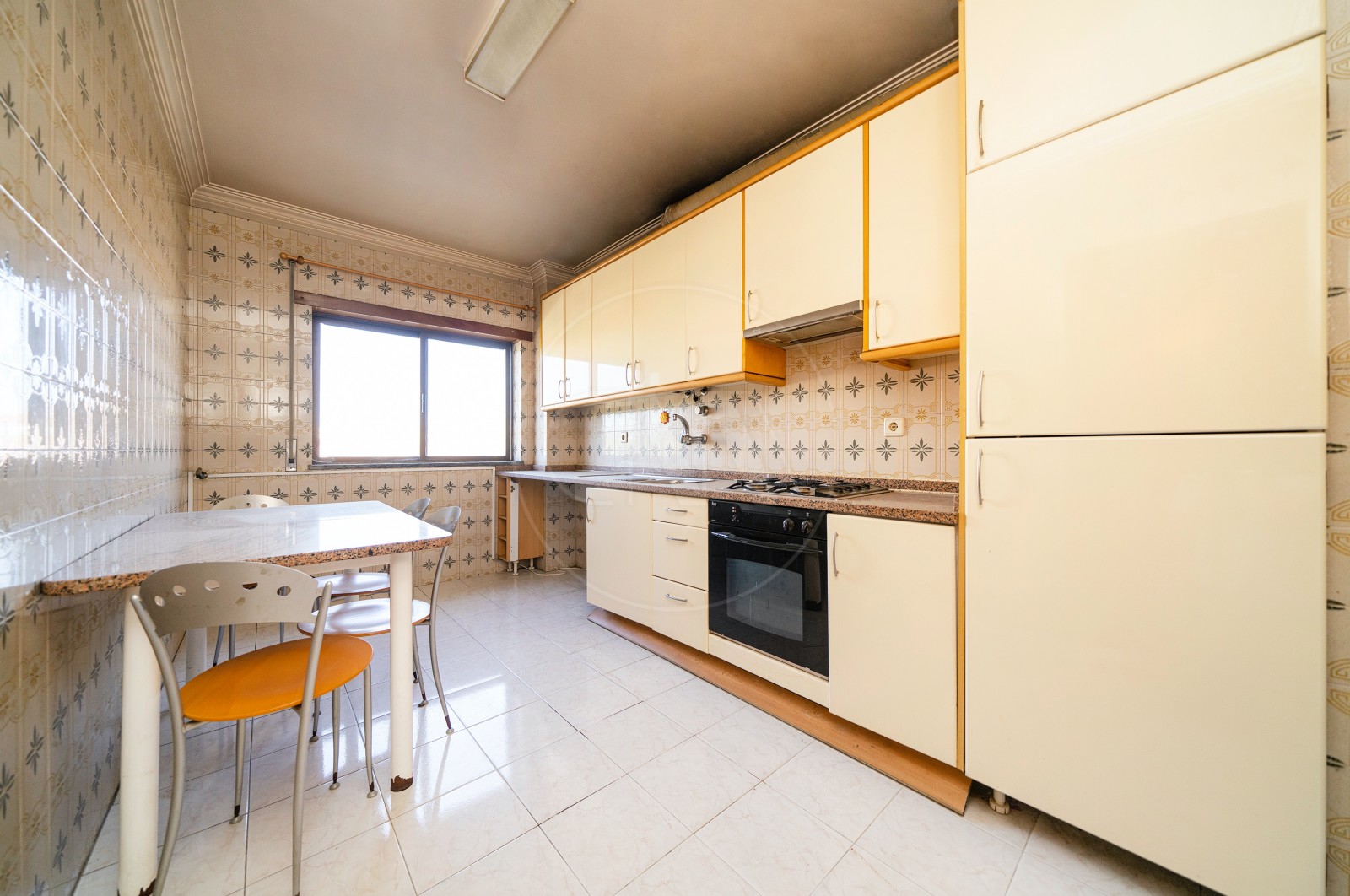 Apartment T3 for Buy in Braga (Maximinos, Sé e Cividade), Braga, Braga - Cozinha (Imagem 1)