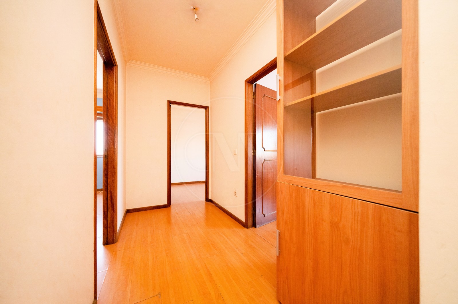 Apartment T3 for Buy in Braga (Maximinos, Sé e Cividade), Braga, Braga - Corredor (Imagem 2)