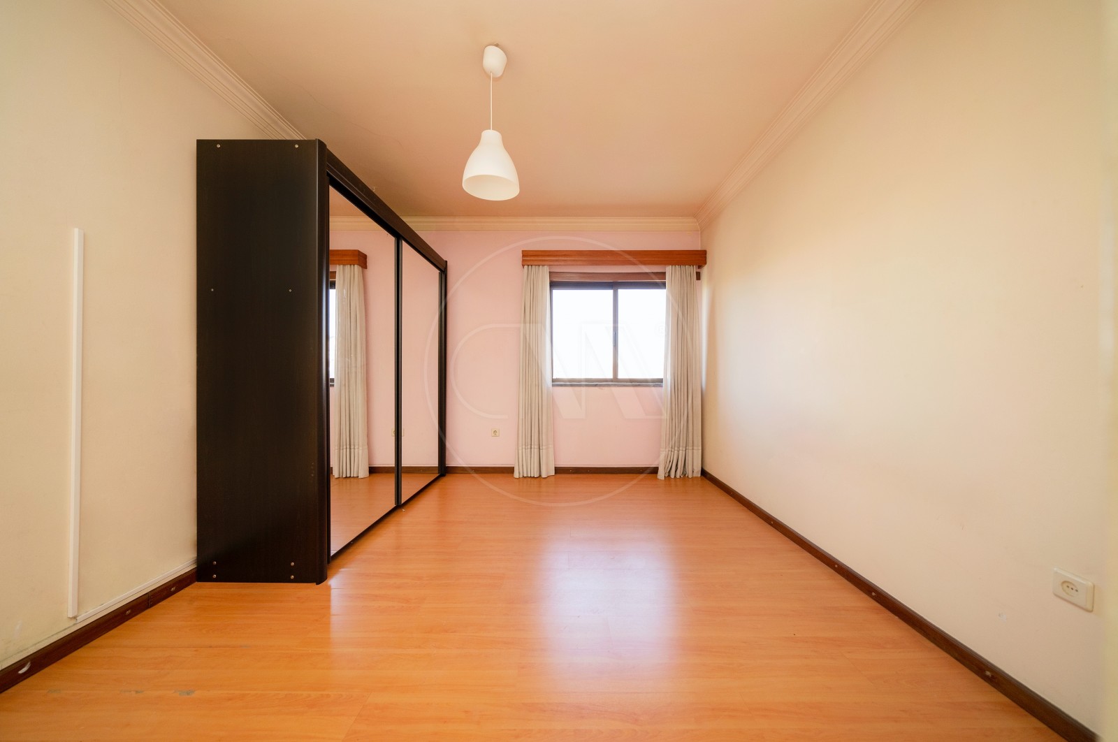 Apartment T3 for Buy in Braga (Maximinos, Sé e Cividade), Braga, Braga - Quarto (Imagem 7)