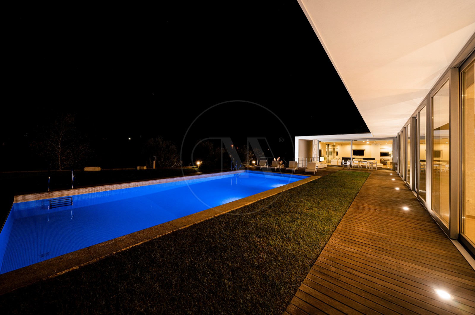 Moradia T4 para Venda em Tamel (Santa Leocádia) e Vilar do Monte, Barcelos, Braga - Fachada (Imagem 15)