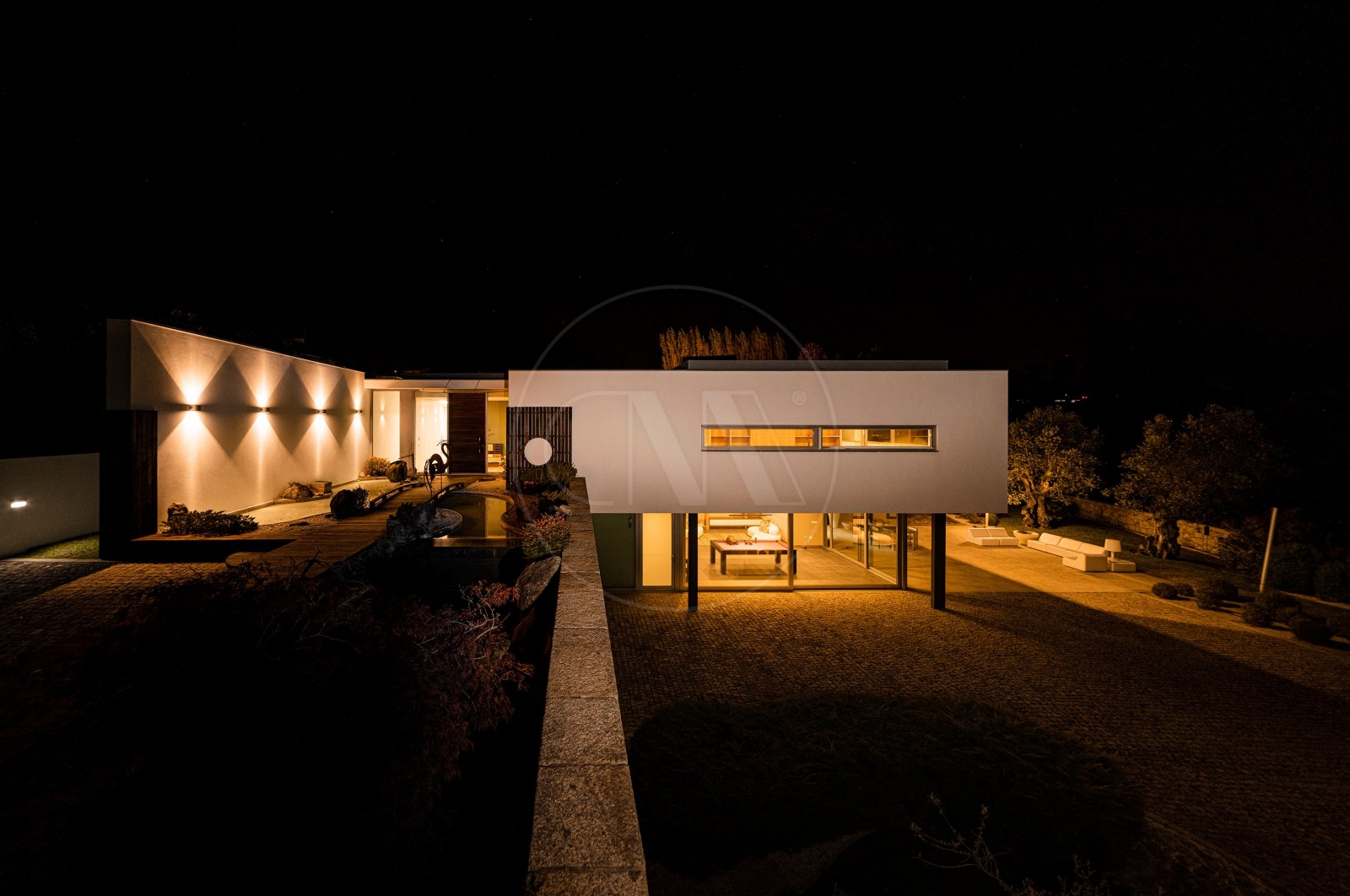 Moradia T4 para Venda em Tamel (Santa Leocádia) e Vilar do Monte, Barcelos, Braga - Fachada (Imagem 19)