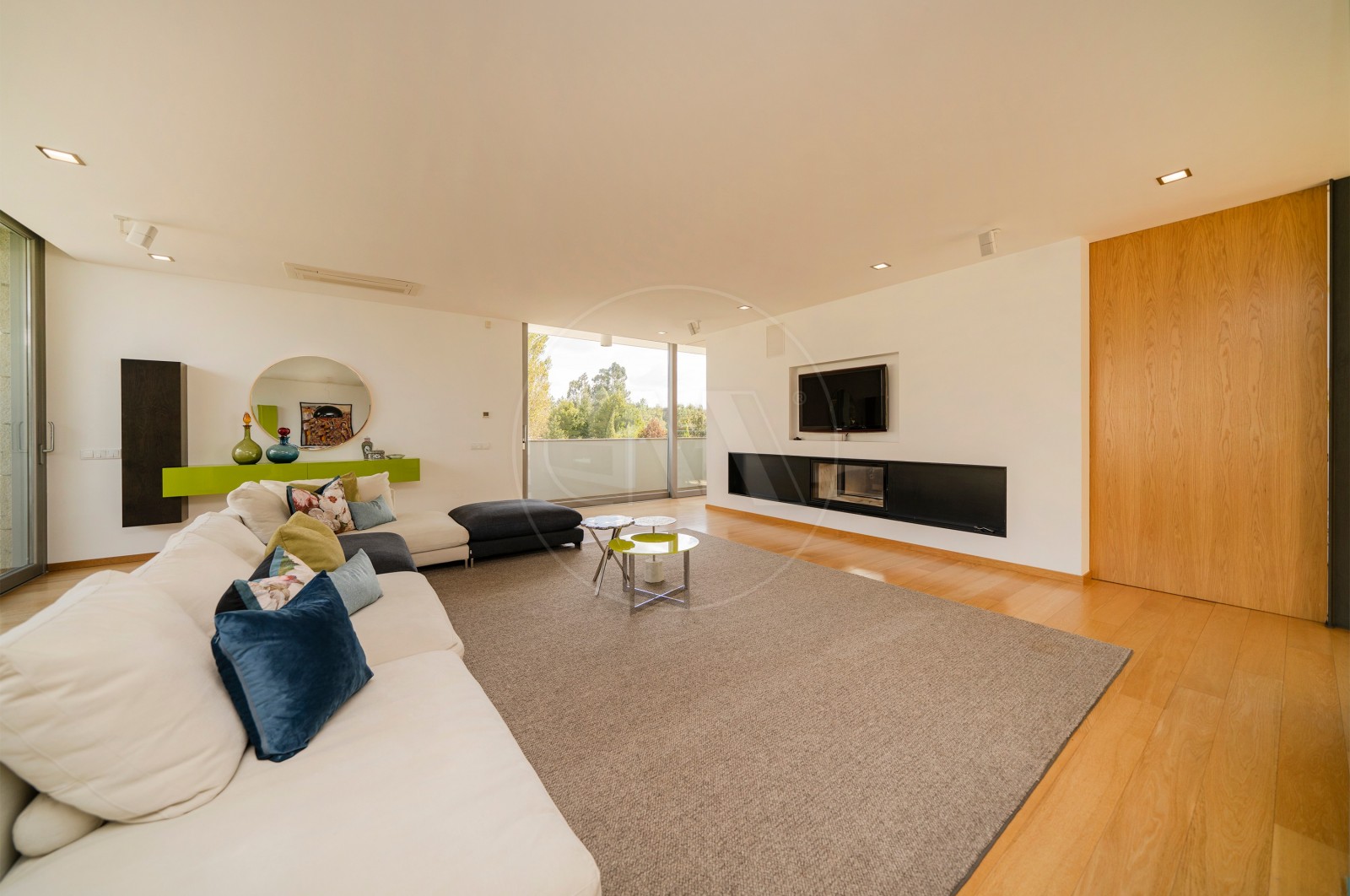 Moradia T4 para Venda em Tamel (Santa Leocádia) e Vilar do Monte, Barcelos, Braga - Sala (Imagem 3)