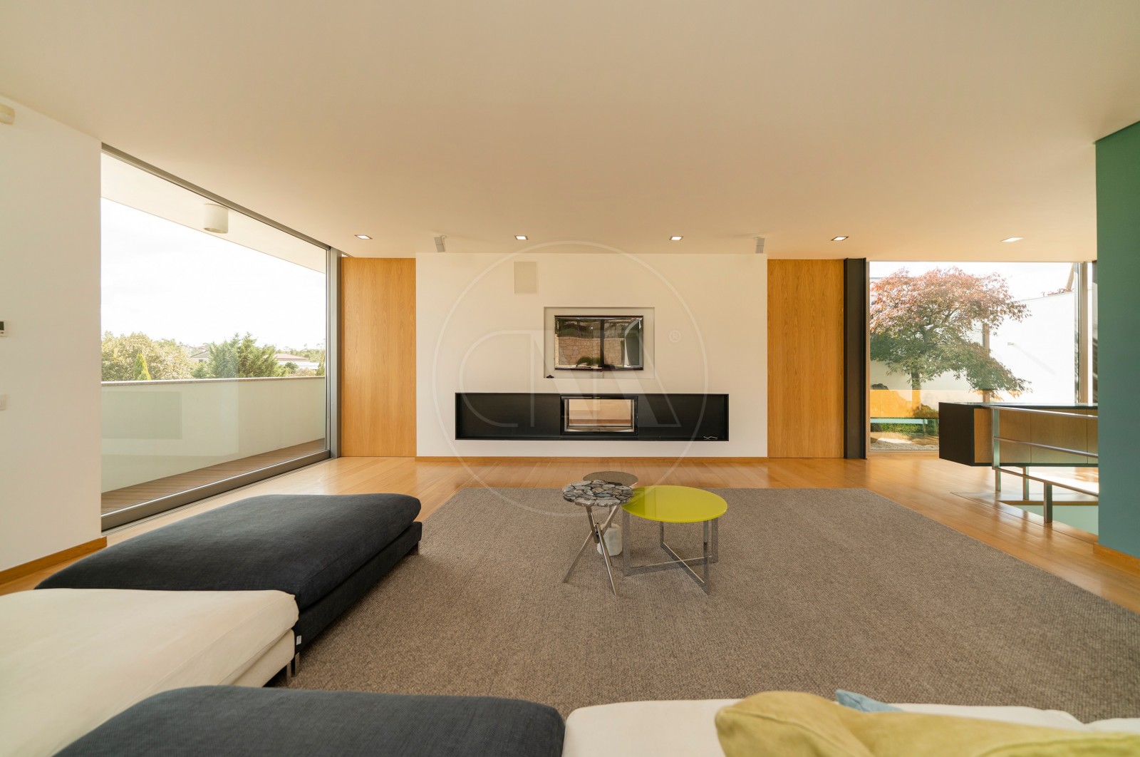 Moradia T4 para Venda em Tamel (Santa Leocádia) e Vilar do Monte, Barcelos, Braga - Sala (Imagem 4)