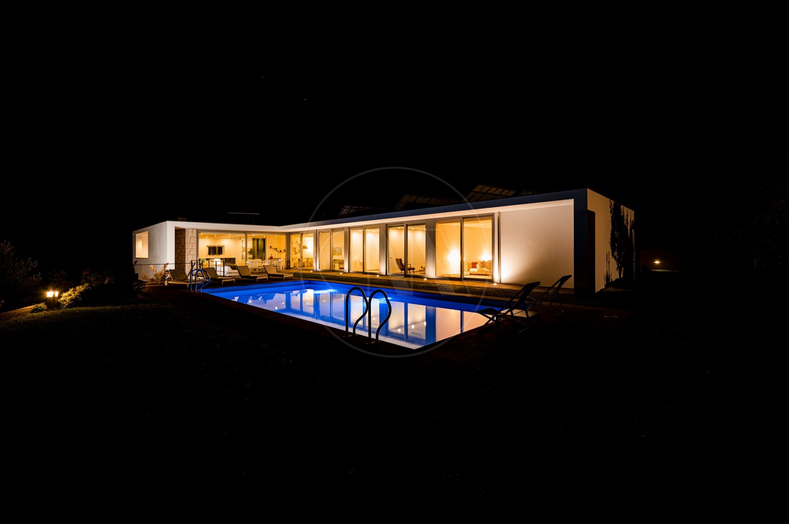 Moradia T4 para Venda em Tamel (Santa Leocádia) e Vilar do Monte, Barcelos, Braga - Fachada (Imagem 5)