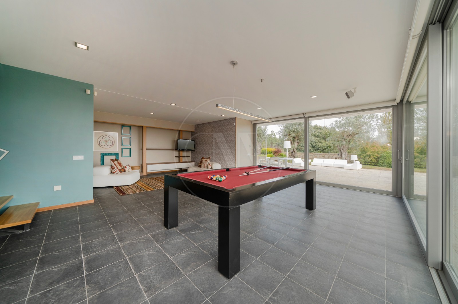 Moradia T4 para Venda em Tamel (Santa Leocádia) e Vilar do Monte, Barcelos, Braga - Sala (Imagem 8)