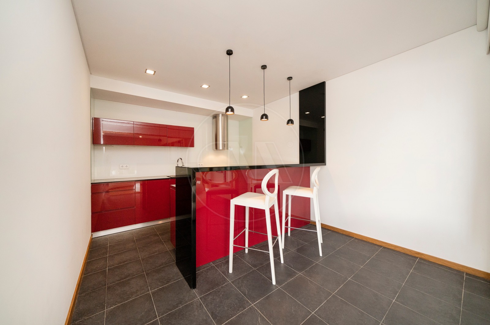 Moradia T4 para Venda em Tamel (Santa Leocádia) e Vilar do Monte, Barcelos, Braga - Cozinha (Imagem 6)