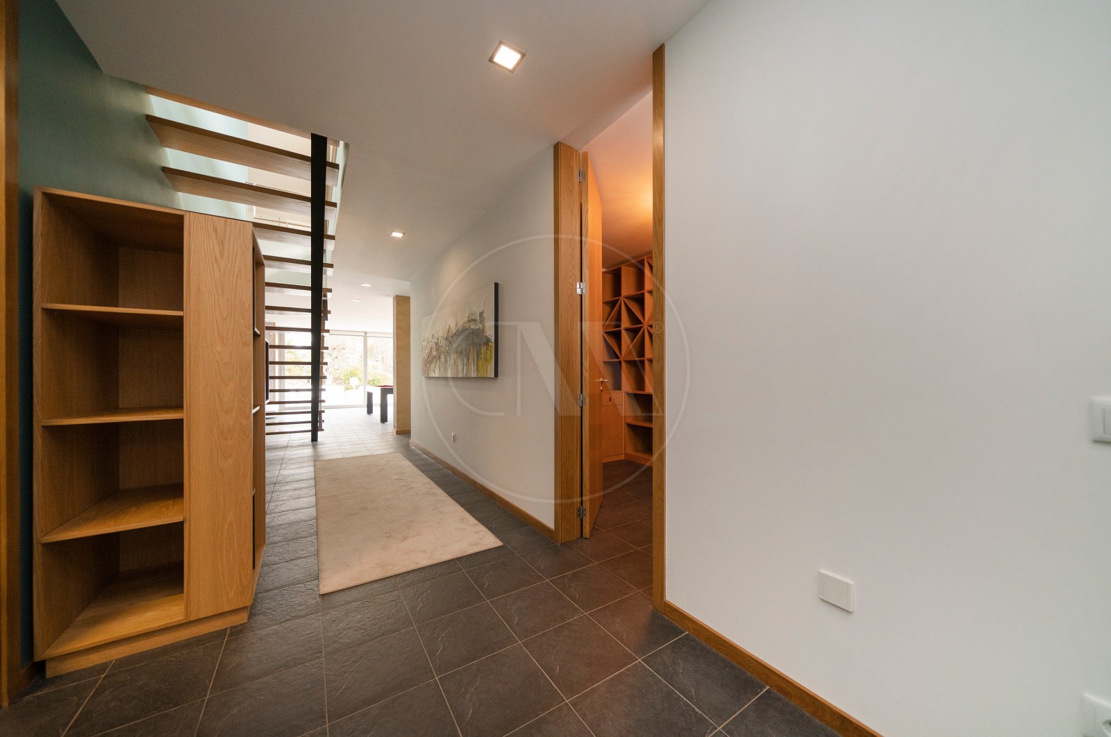 Moradia T4 para Venda em Tamel (Santa Leocádia) e Vilar do Monte, Barcelos, Braga - Corredor (Imagem 7)