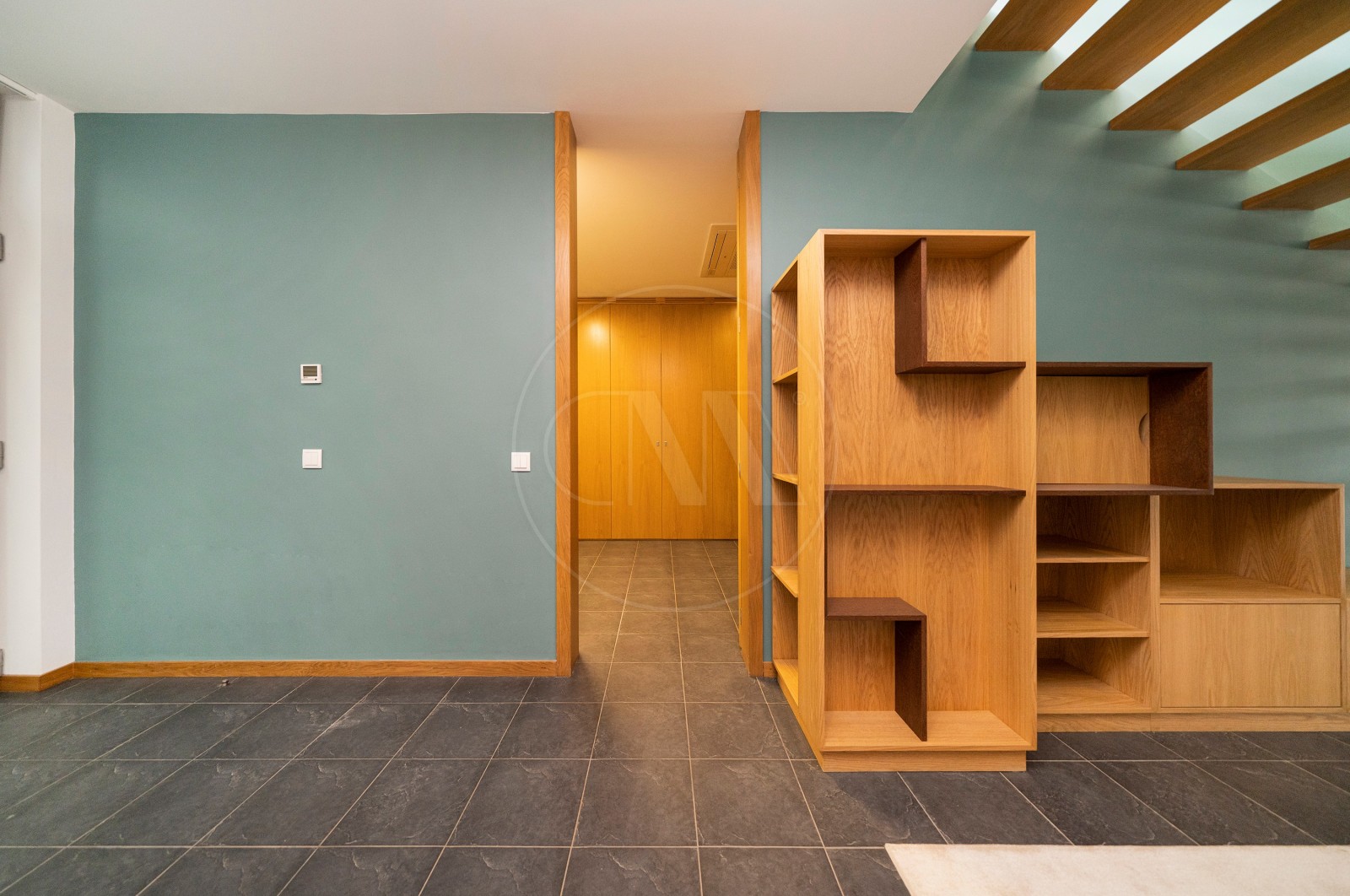 Moradia T4 para Venda em Tamel (Santa Leocádia) e Vilar do Monte, Barcelos, Braga - Corredor (Imagem 8)