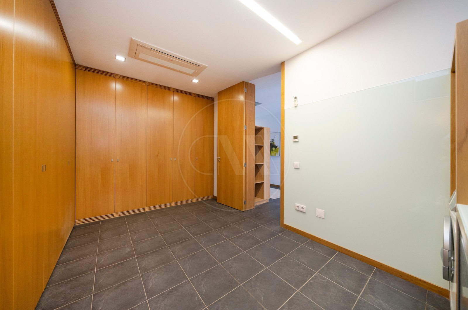 Moradia T4 para Venda em Tamel (Santa Leocádia) e Vilar do Monte, Barcelos, Braga - Detalhes (Imagem 8)