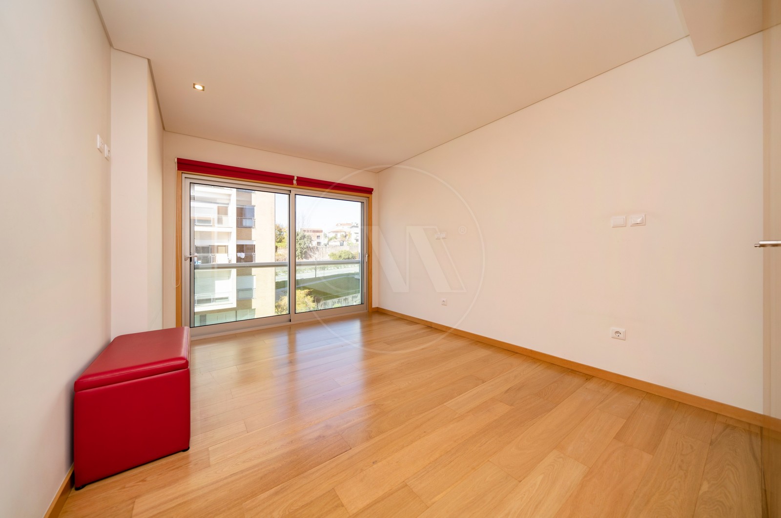 Apartamento T4 para Venda em Nogueira, Fraião e Lamaçães, Braga, Braga - Quarto (Imagem 1)
