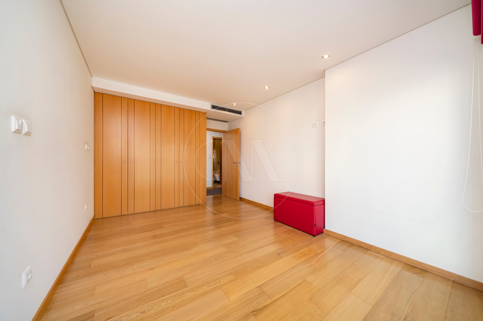 Apartamento T4 para Venda em Nogueira, Fraião e Lamaçães, Braga, Braga - Quarto (Imagem 3)