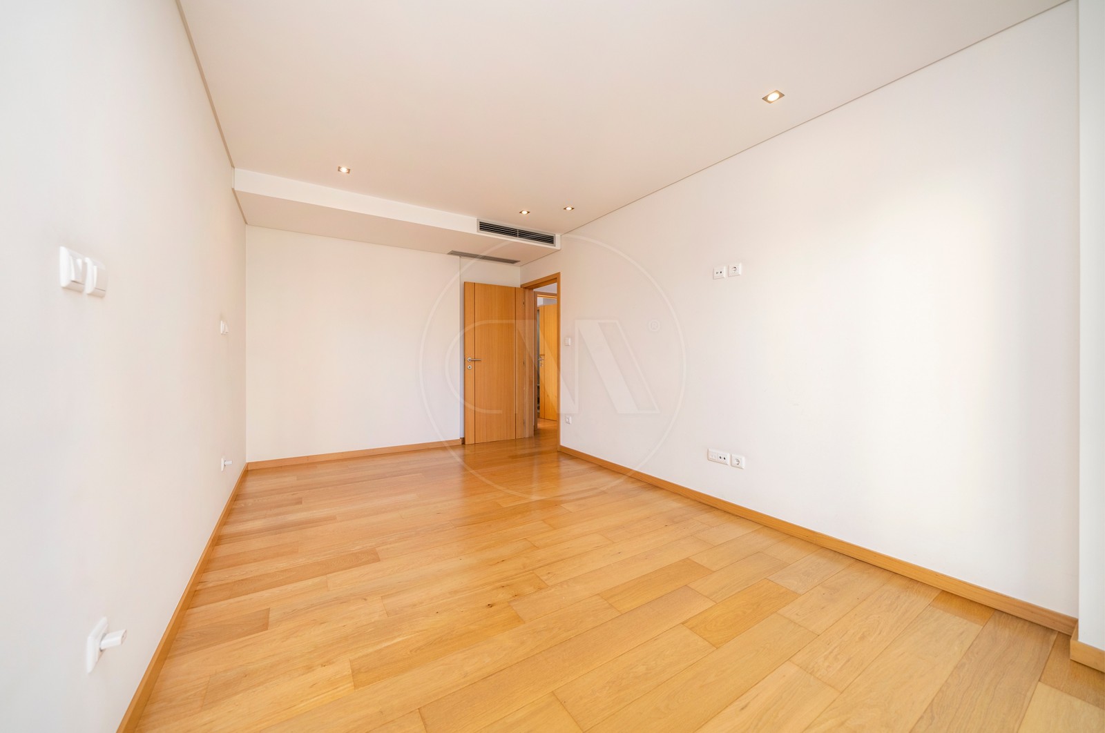 Apartamento T4 para Venda em Nogueira, Fraião e Lamaçães, Braga, Braga - Quarto (Imagem 8)