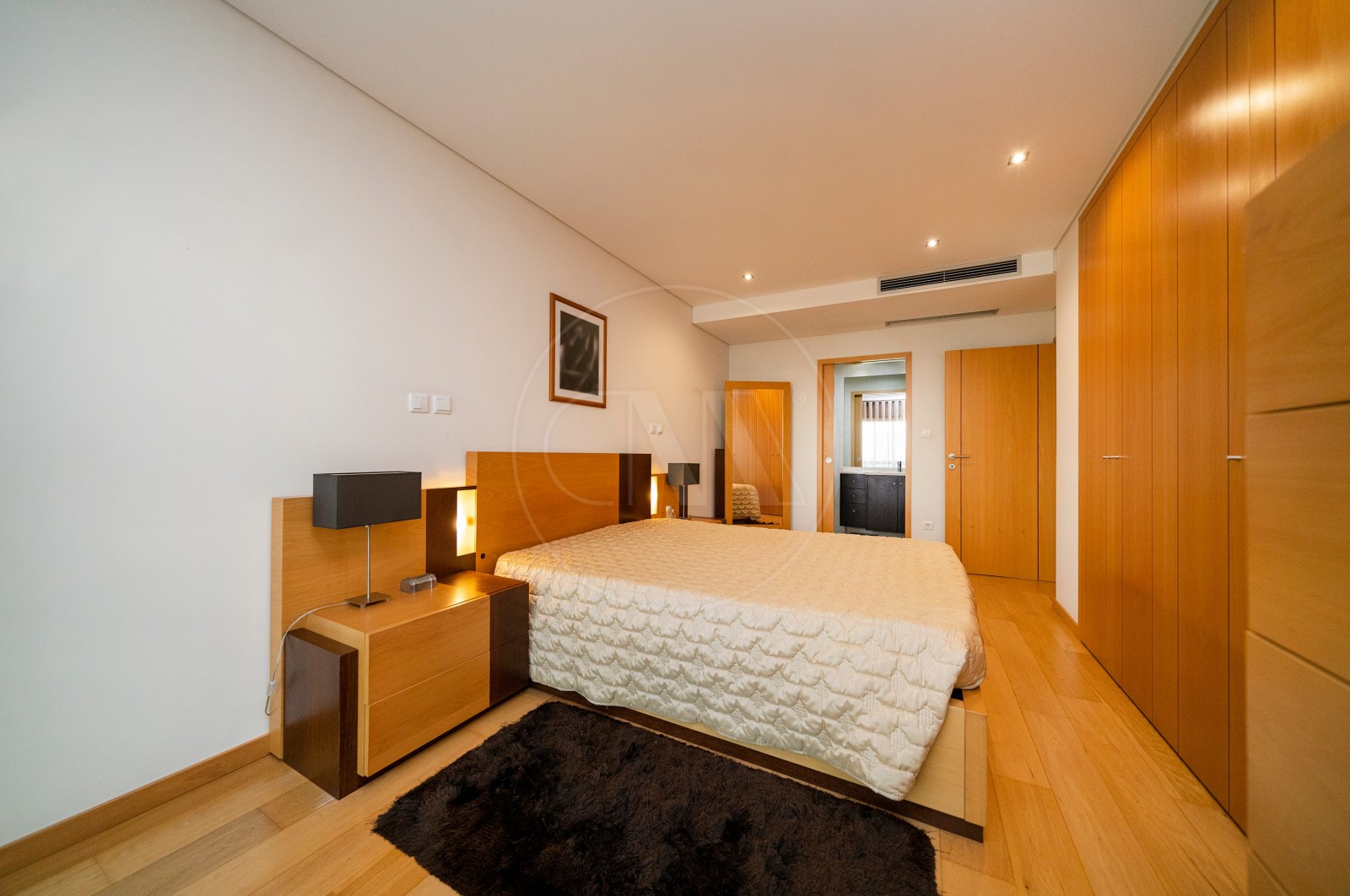 Apartamento T4 para Venda em Nogueira, Fraião e Lamaçães, Braga, Braga - Suite (Imagem 3)