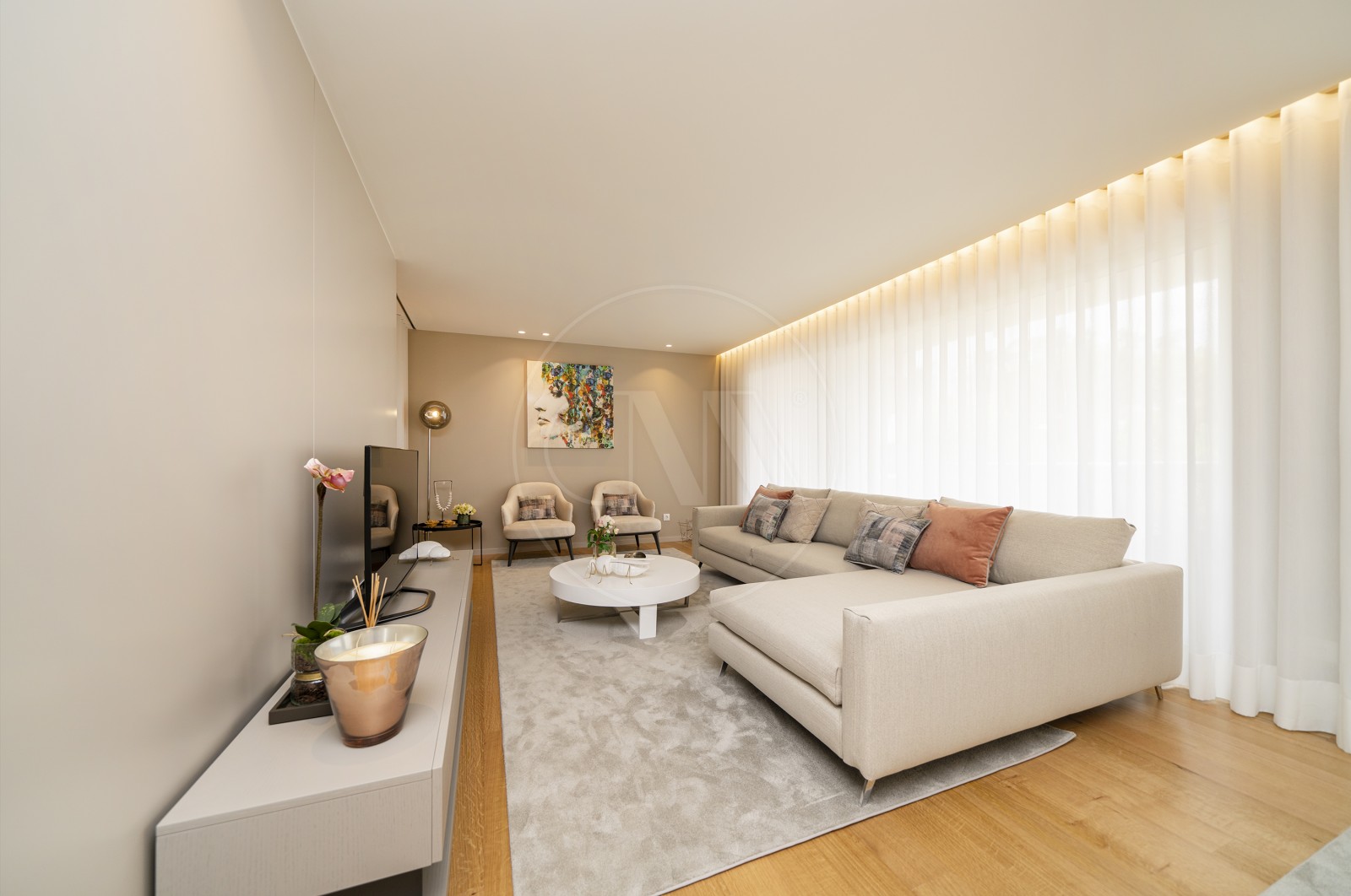 Apartamento T4 para Venda em Vila Nova de Famalicão e Calendário, Vila Nova de Famalicão, Braga - Sala (Imagem 7)