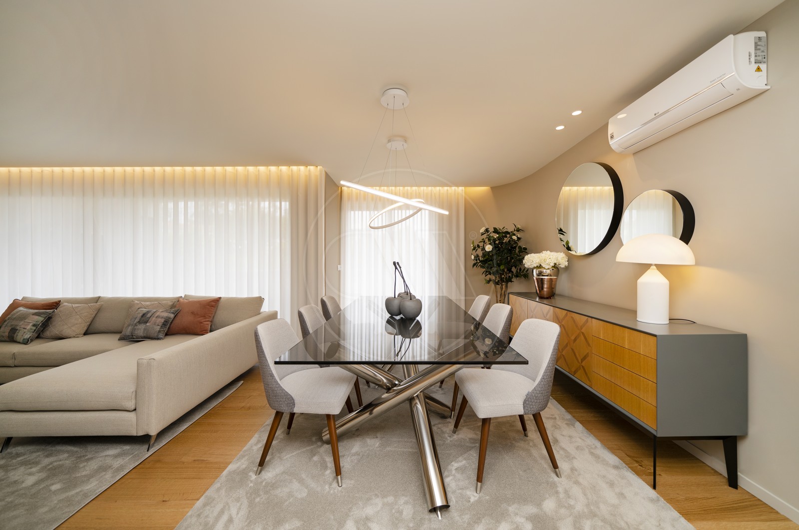 Apartamento T4 para Venda em Vila Nova de Famalicão e Calendário, Vila Nova de Famalicão, Braga - Sala (Imagem 15)