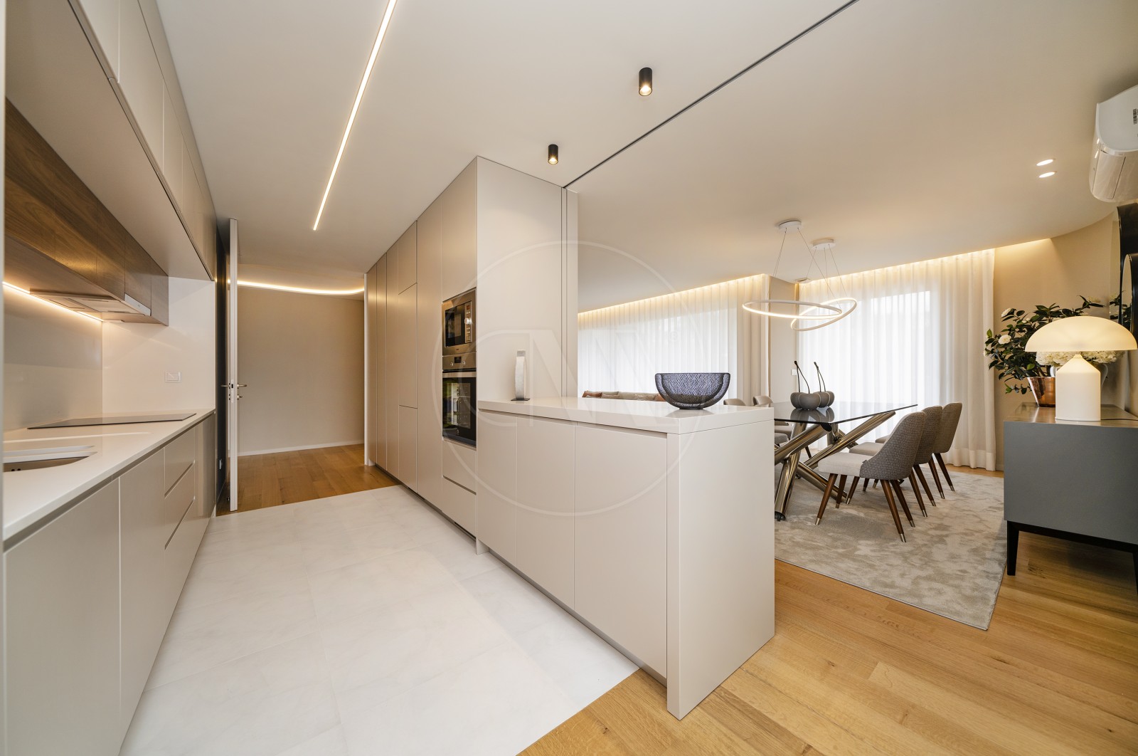 Apartamento T4 para Venda em Vila Nova de Famalicão e Calendário, Vila Nova de Famalicão, Braga - Cozinha (Imagem 2)