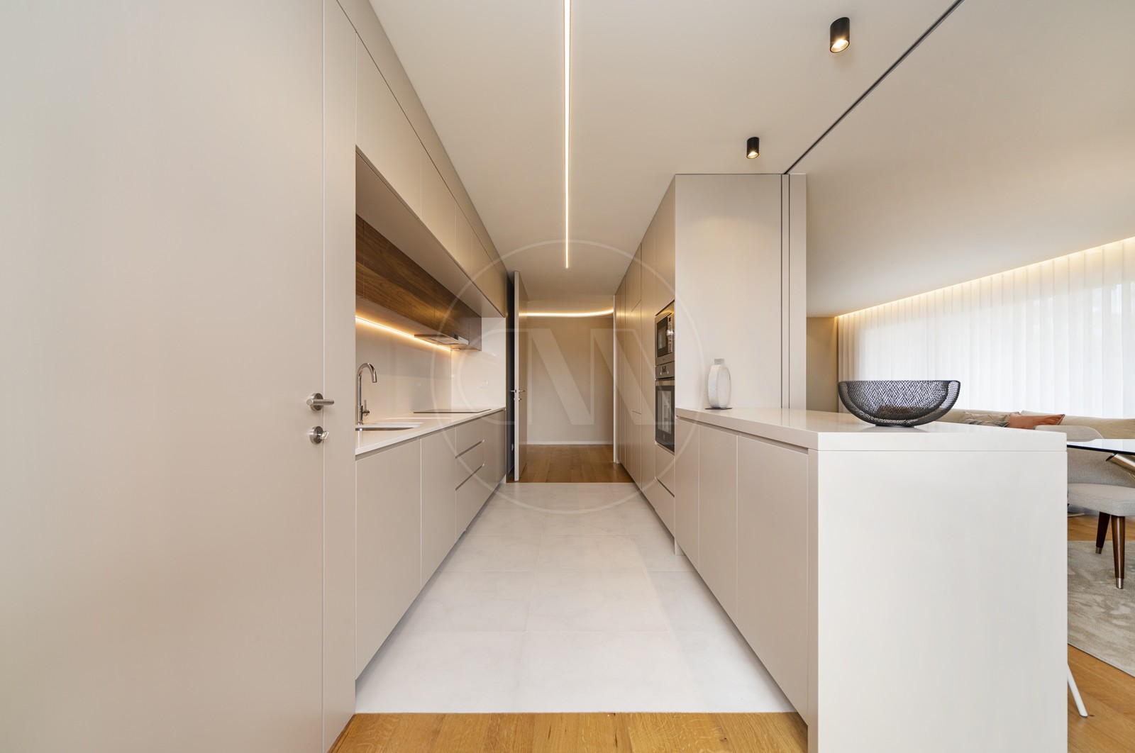 Apartamento T4 para Venda em Vila Nova de Famalicão e Calendário, Vila Nova de Famalicão, Braga - Cozinha (Imagem 3)