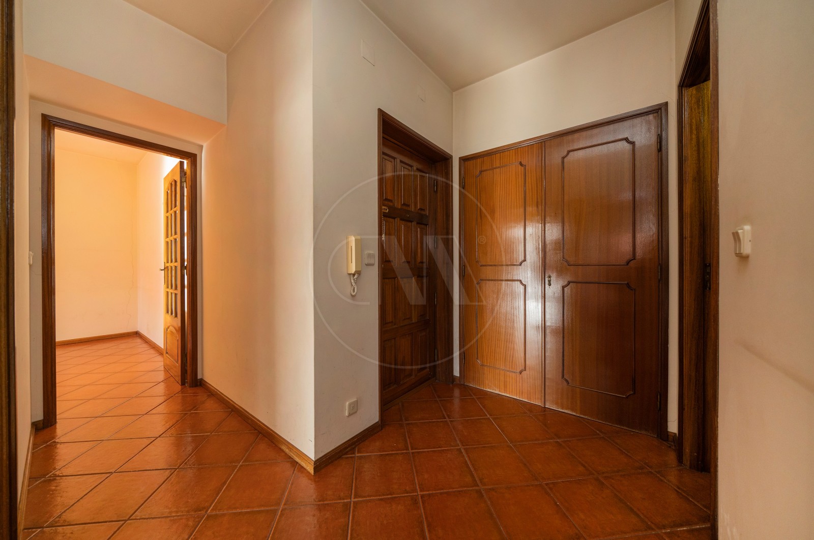 Apartment T1 for For sale in Gualtar, Braga, Braga - Hall de entrada (Imagem 1)