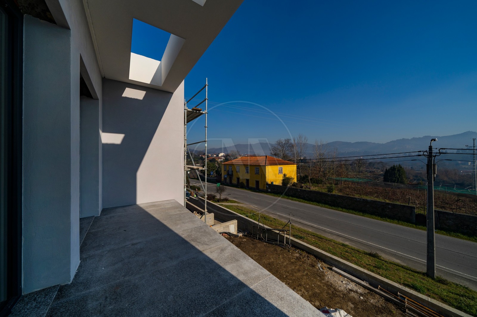 Apartamento T3 para Venda em Pico de Regalados, Gondiães e Mós, Vila Verde, Braga - Vistas (Imagem 2)