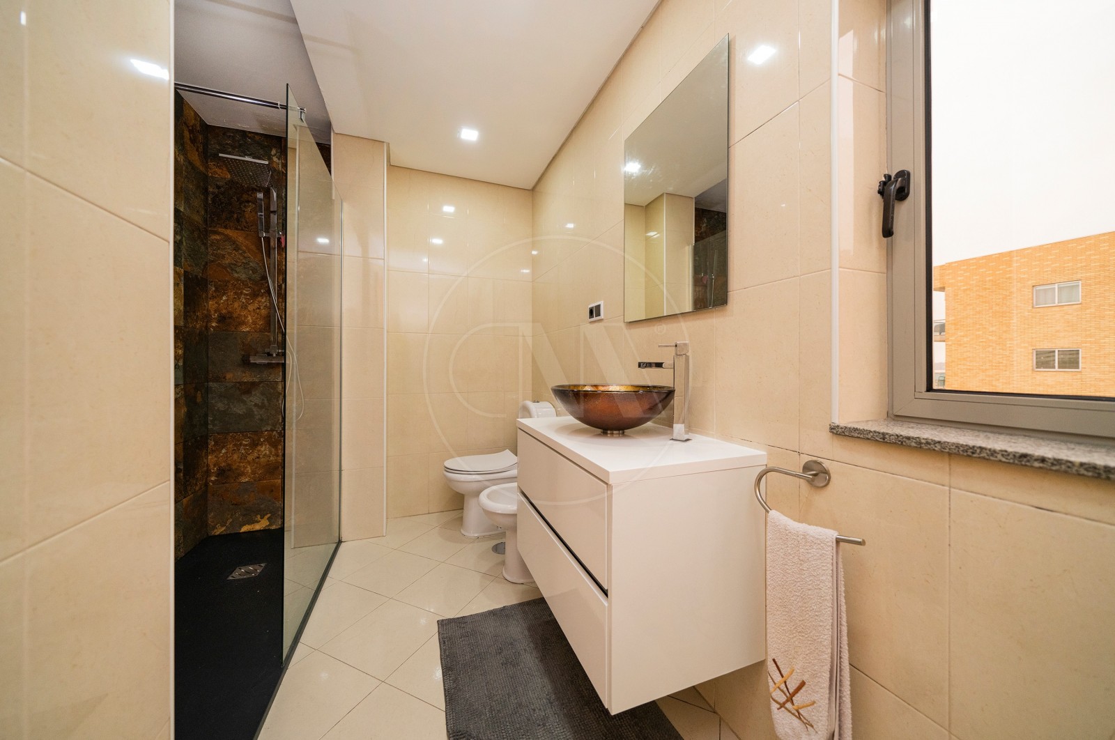 Apartamento T3 para Venda em Real, Dume e Semelhe, Braga, Braga - Casa de banho (Imagem 2)