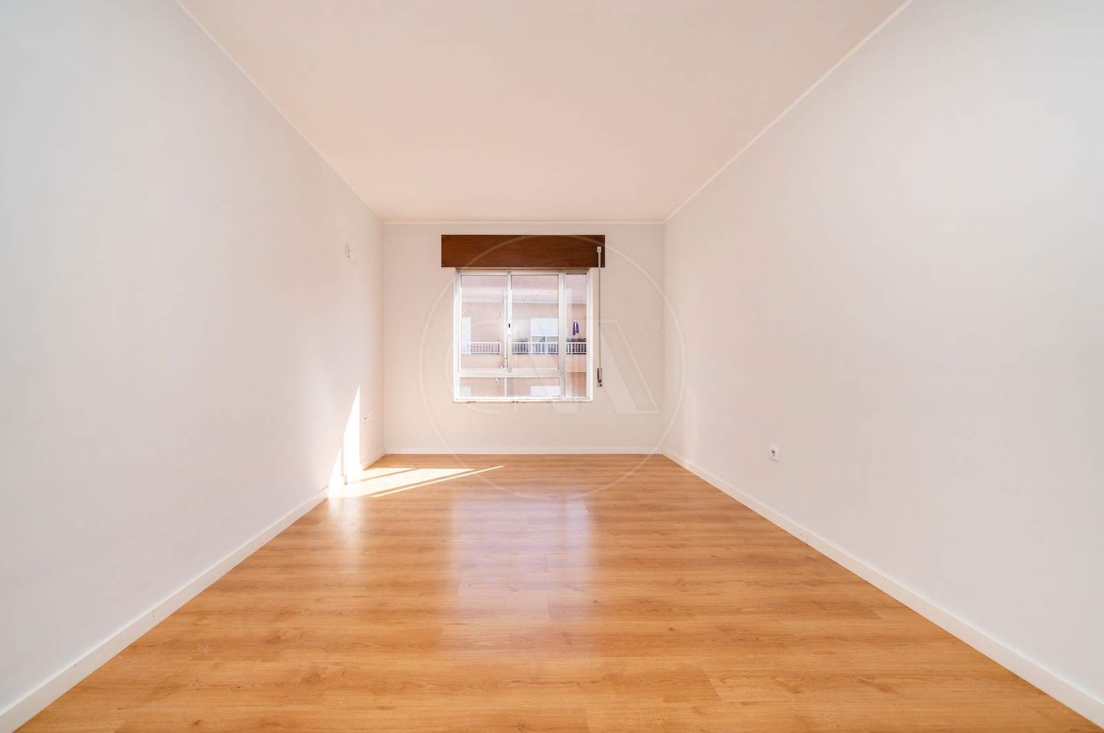 Apartment T3 for Buy in Nogueira, Fraião e Lamaçães, Braga, Braga - Sala (Imagem 2)