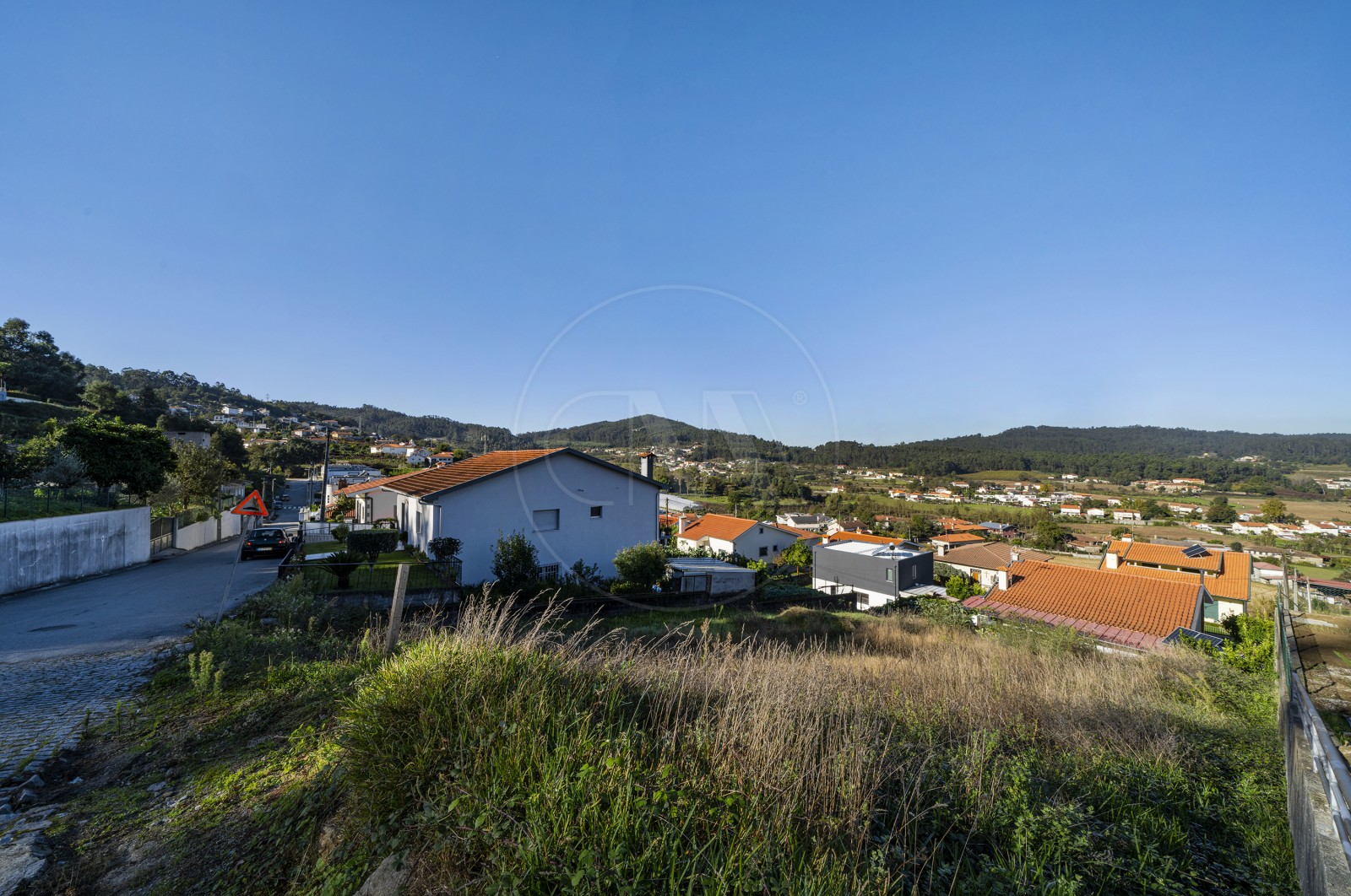 Terreno Urbano para Venda em Escudeiros e Penso (Santo Estêvão e São Vicente), Braga, Braga - Terreno (Imagem 1)