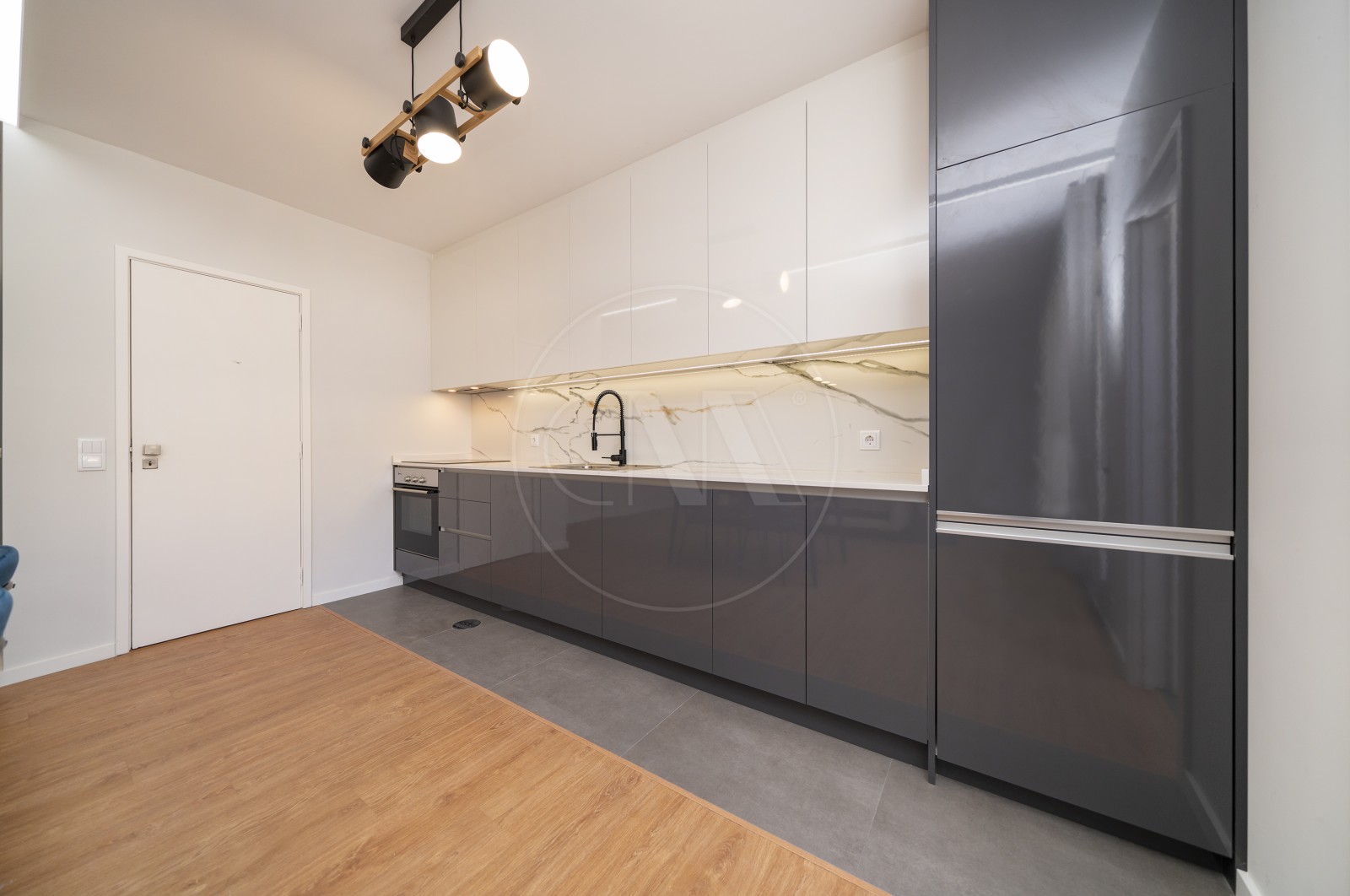 Apartamento T3 para Venda em Vila Nova de Famalicão e Calendário, Vila Nova de Famalicão, Braga - Cozinha (Imagem 3)