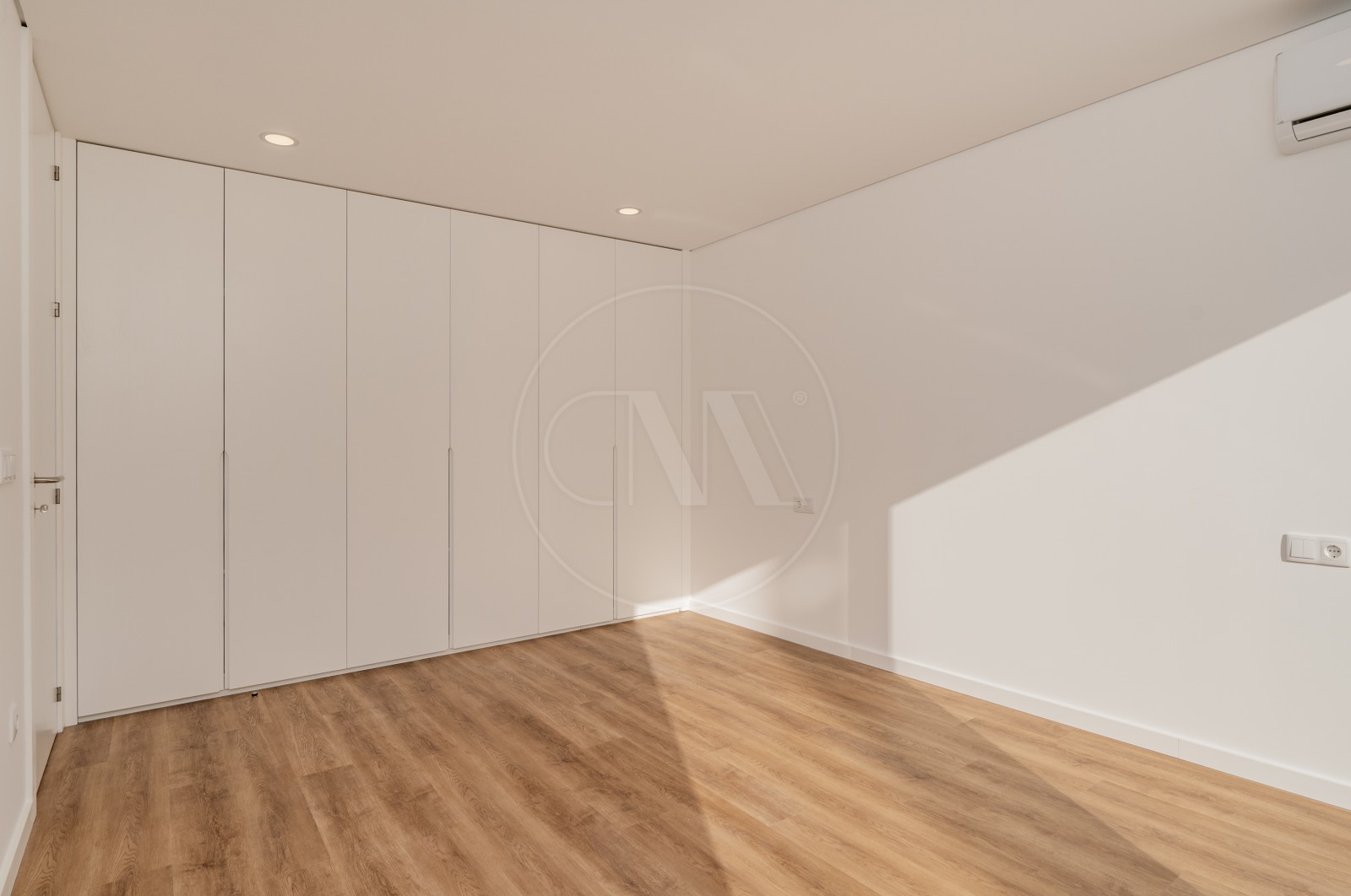 House T3 for For sale in Escudeiros e Penso (Santo Estêvão e São Vicente), Braga, Braga - Quarto (Imagem 5)