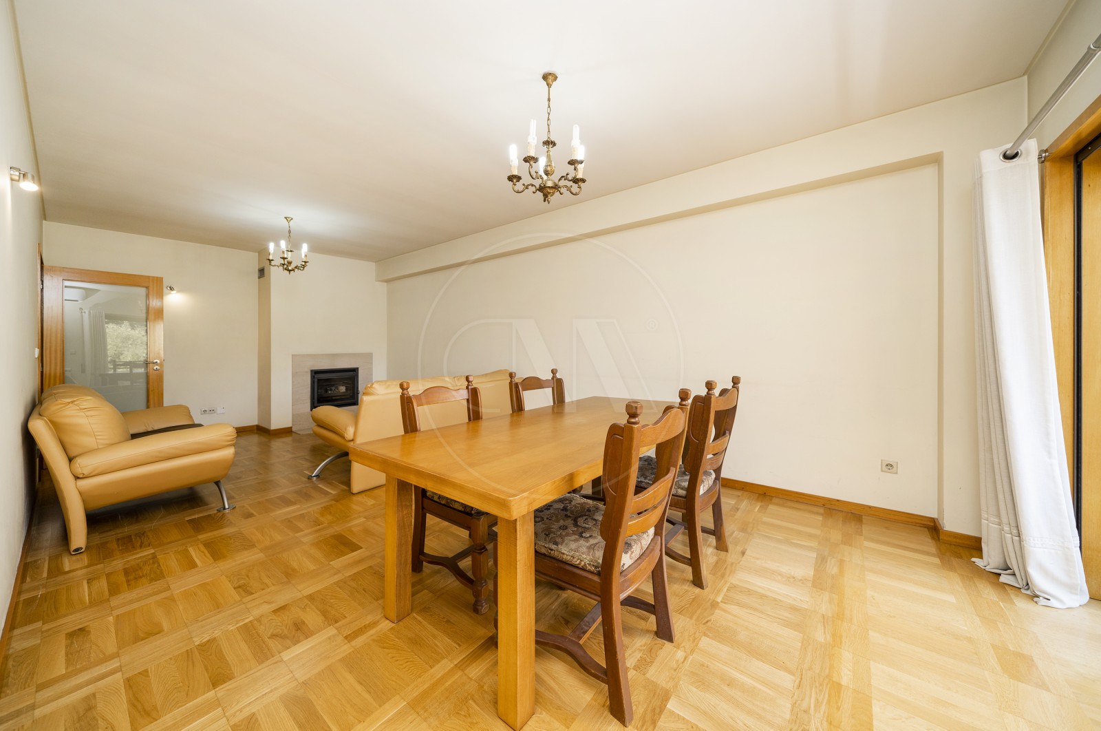 Apartamento T3 para Venda em Braga (Maximinos, Sé e Cividade), Braga, Braga - Sala de jantar (Imagem 1)