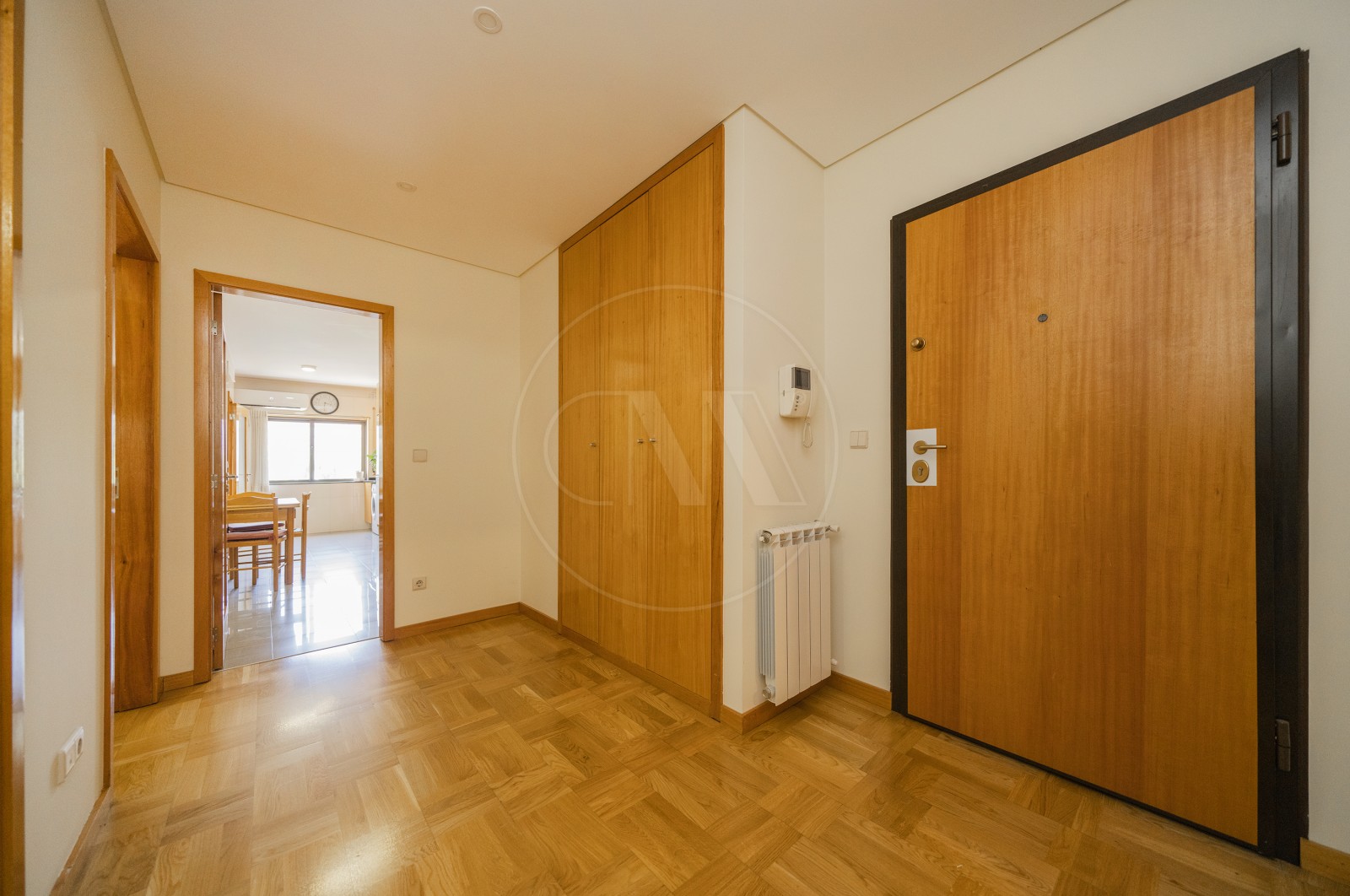 Apartamento T3 para Venda em Braga (Maximinos, Sé e Cividade), Braga, Braga - Corredor (Imagem 1)