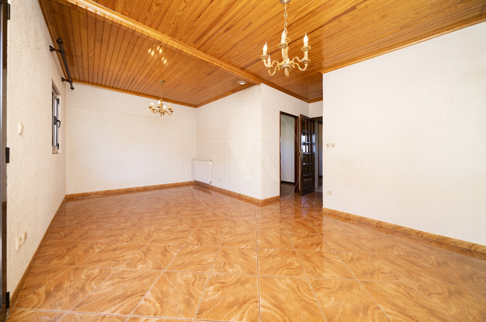 Moradia T4 para Venda em Dornelas, Amares, Braga - Sala (Imagem 4)