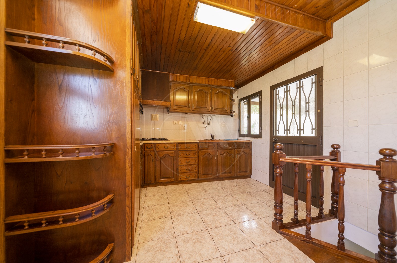 Moradia T4 para Venda em Dornelas, Amares, Braga - Cozinha (Imagem 4)