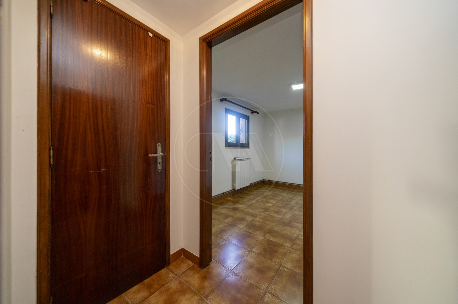 Moradia T4 para Venda em Dornelas, Amares, Braga - Corredor (Imagem 3)