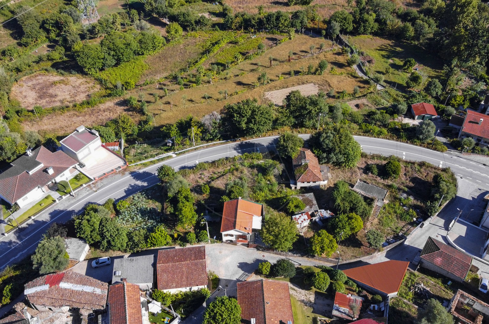 Moradia T4 para Venda em Dornelas, Amares, Braga - Área envolvente (Imagem 2)