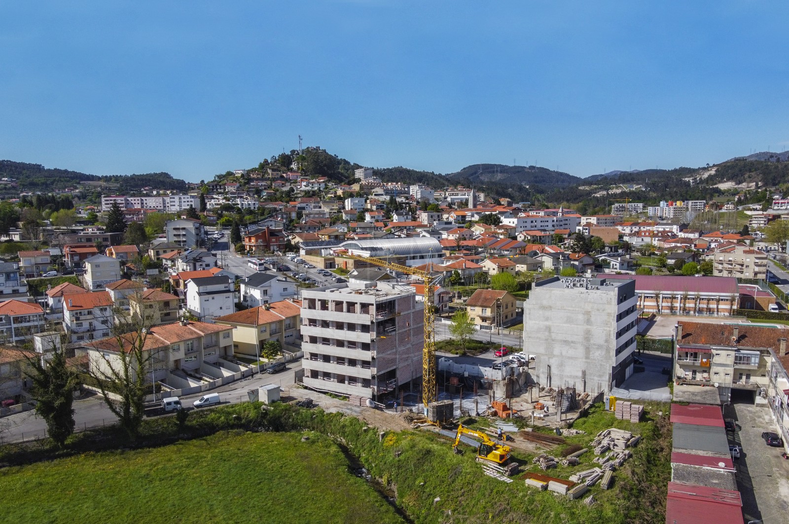 Apartamento T3 para Venda em Póvoa de Lanhoso (Nossa Senhora do Amparo), Póvoa de Lanhoso, Braga - Área envolvente (Imagem 8)