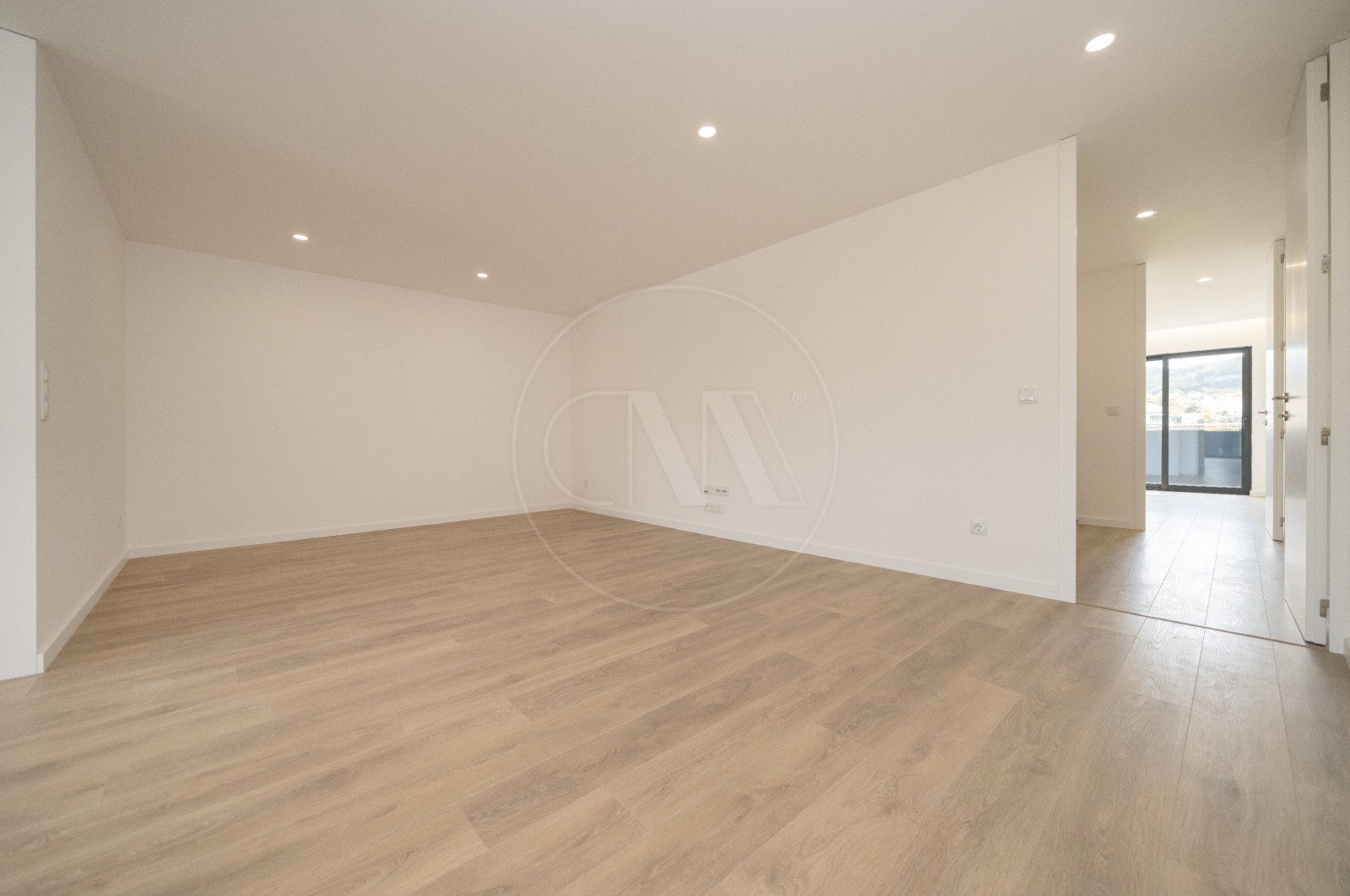 Apartamento T3 para Venda em Póvoa de Lanhoso (Nossa Senhora do Amparo), Póvoa de Lanhoso, Braga - Sala (Imagem 6)