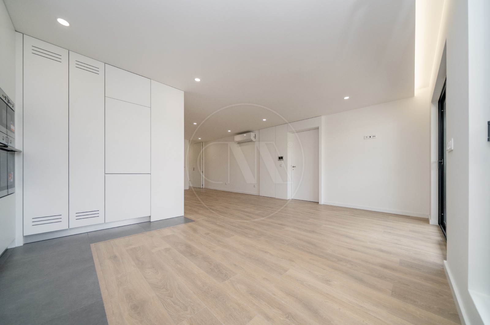 Apartment T3 for For sale in Póvoa de Lanhoso (Nossa Senhora do Amparo), Póvoa de Lanhoso, Braga - Cozinha (Imagem 6)