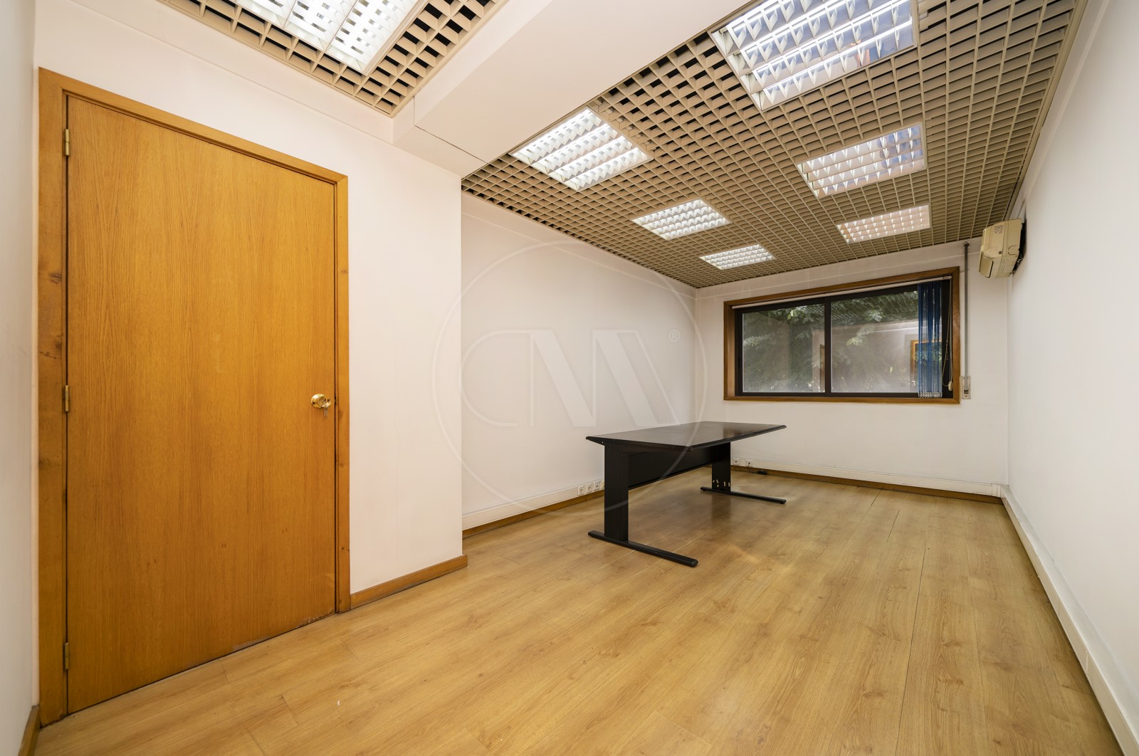 Escritório para Venda em Braga (São José de São Lázaro e São João do Souto), Braga, Braga - Sala (Imagem 1)