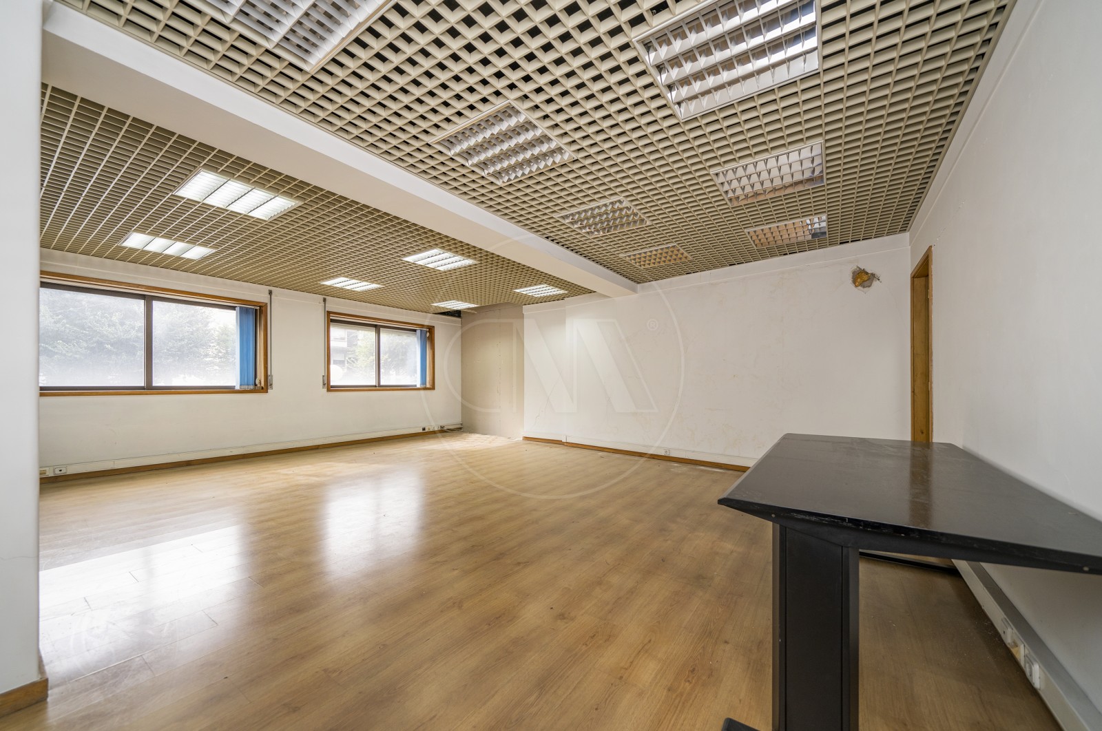 Escritório para Venda em Braga (São José de São Lázaro e São João do Souto), Braga, Braga - Sala (Imagem 5)