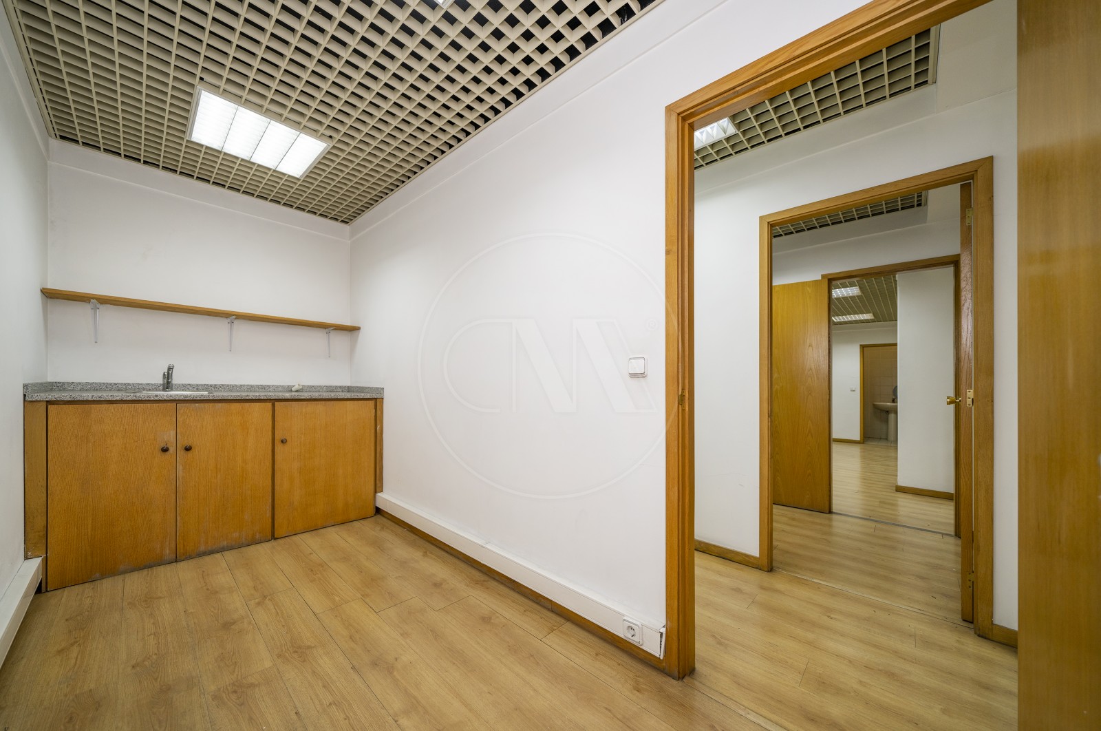 Escritório para Venda em Braga (São José de São Lázaro e São João do Souto), Braga, Braga - Cozinha (Imagem 2)