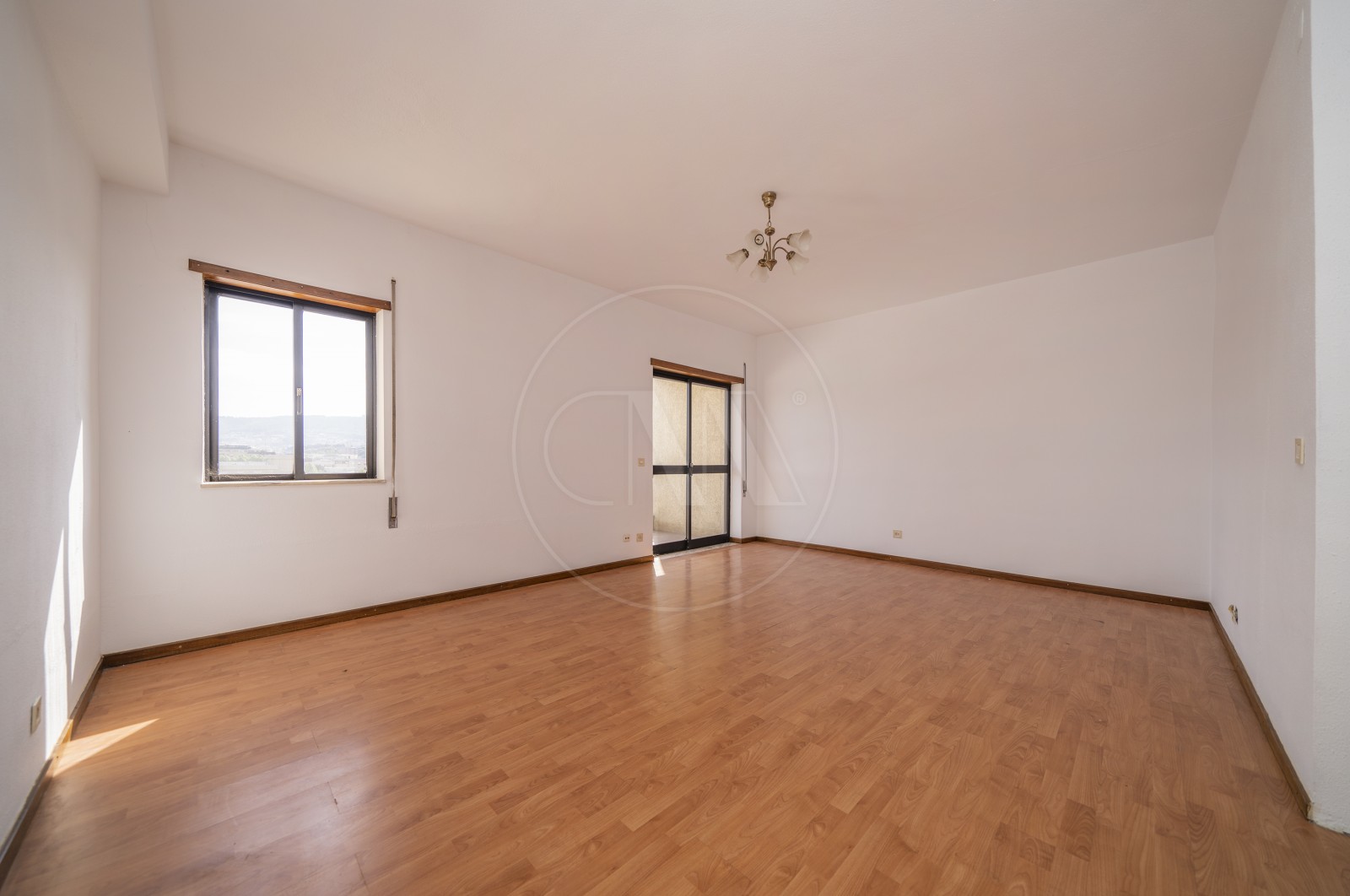 Apartamento T3 para Venda em Braga (Maximinos, Sé e Cividade), Braga, Braga - Sala (Imagem 3)
