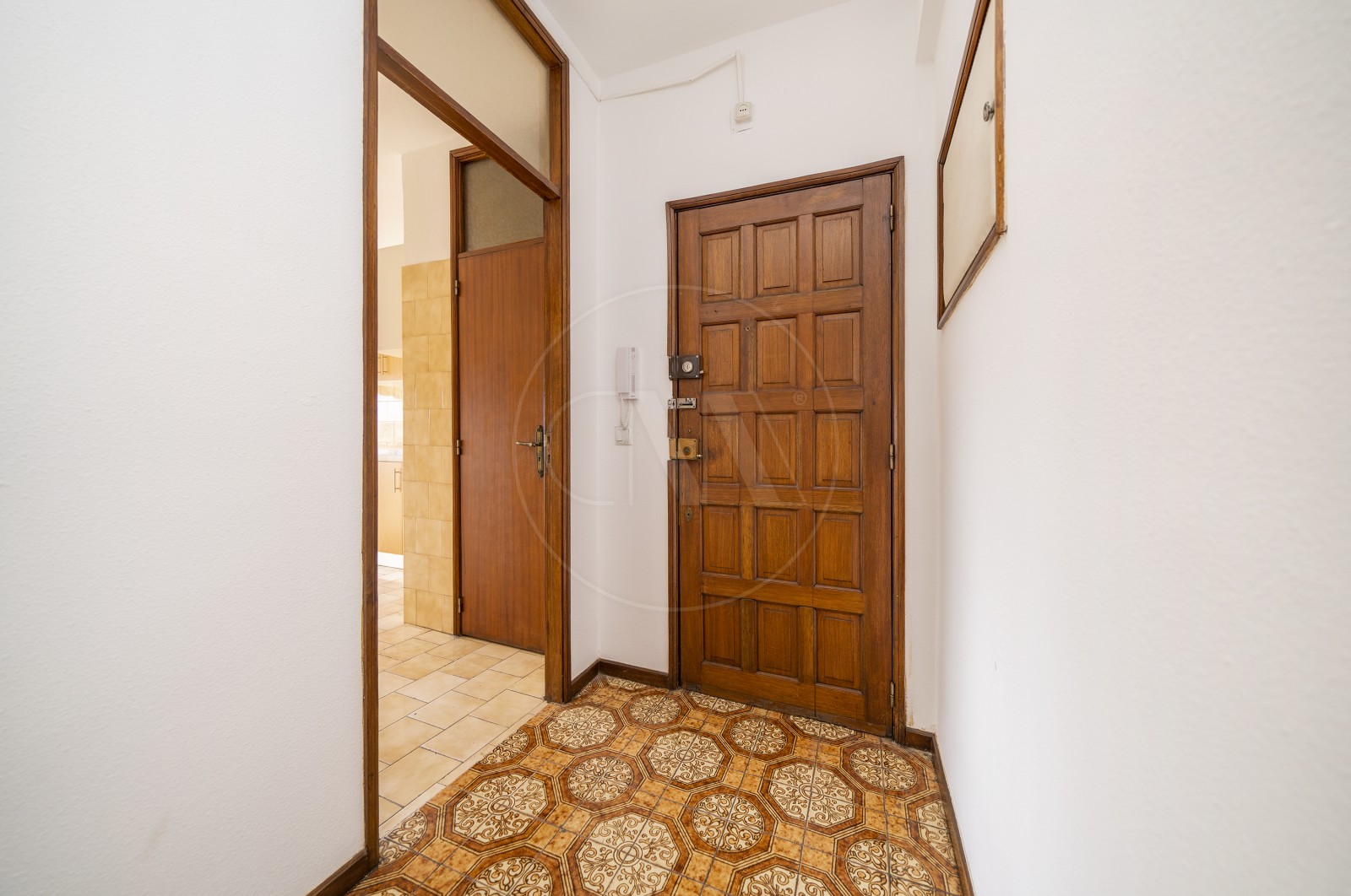 Apartamento T3 para Venda em Braga (Maximinos, Sé e Cividade), Braga, Braga - Hall de entrada (Imagem 1)