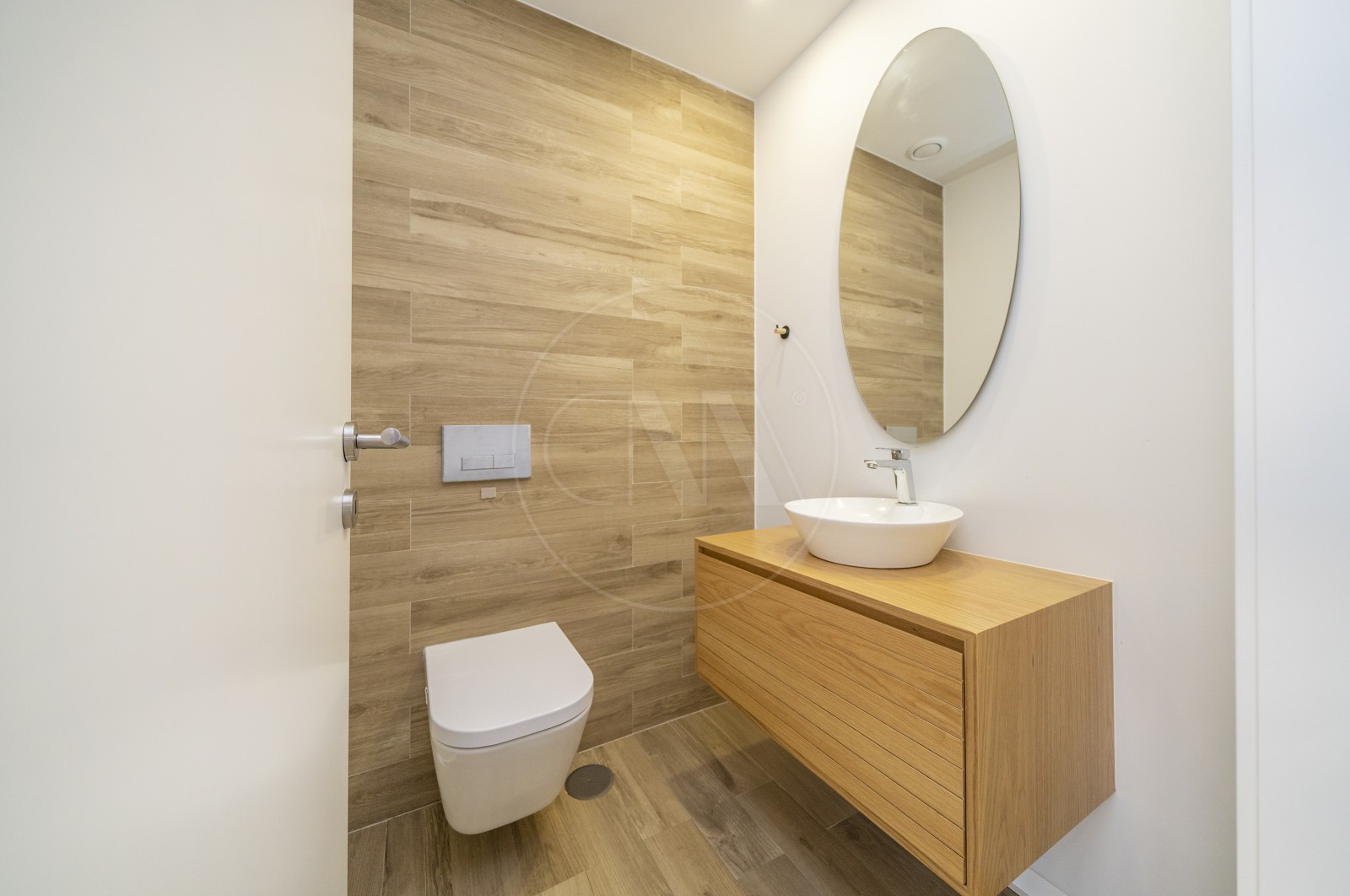 Apartamento T4 para Venda em Nogueira, Fraião e Lamaçães, Braga, Braga - Casa de banho (Imagem 1)