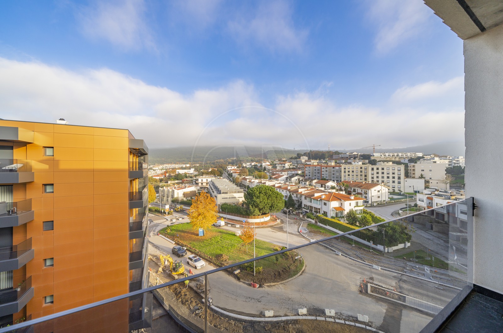 Apartamento T4 para Venda em Nogueira, Fraião e Lamaçães, Braga, Braga - Vistas (Imagem 1)