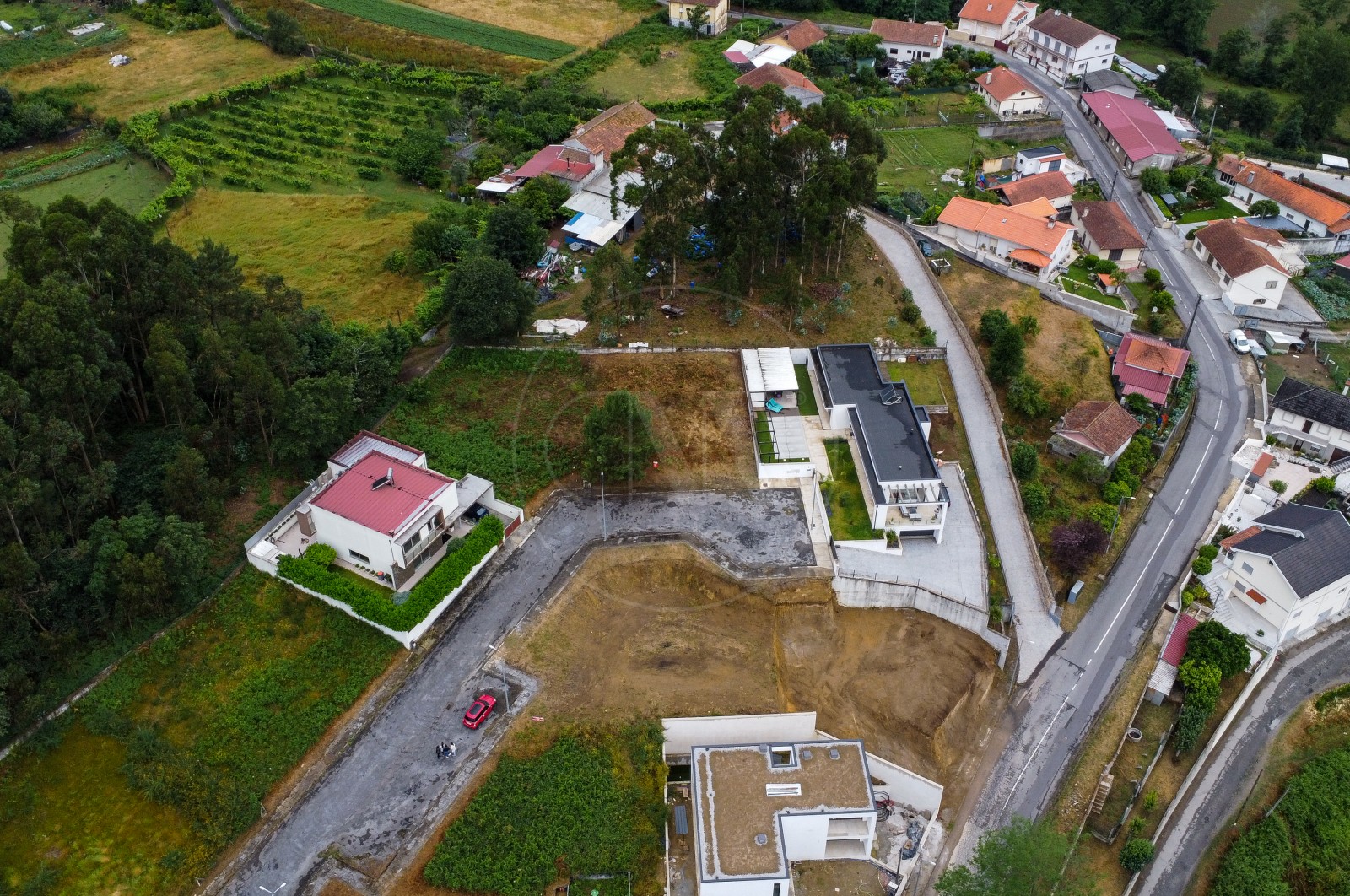 Terreno Urbano para Venda em Lage, Vila Verde, Braga - Área envolvente (Imagem 1)