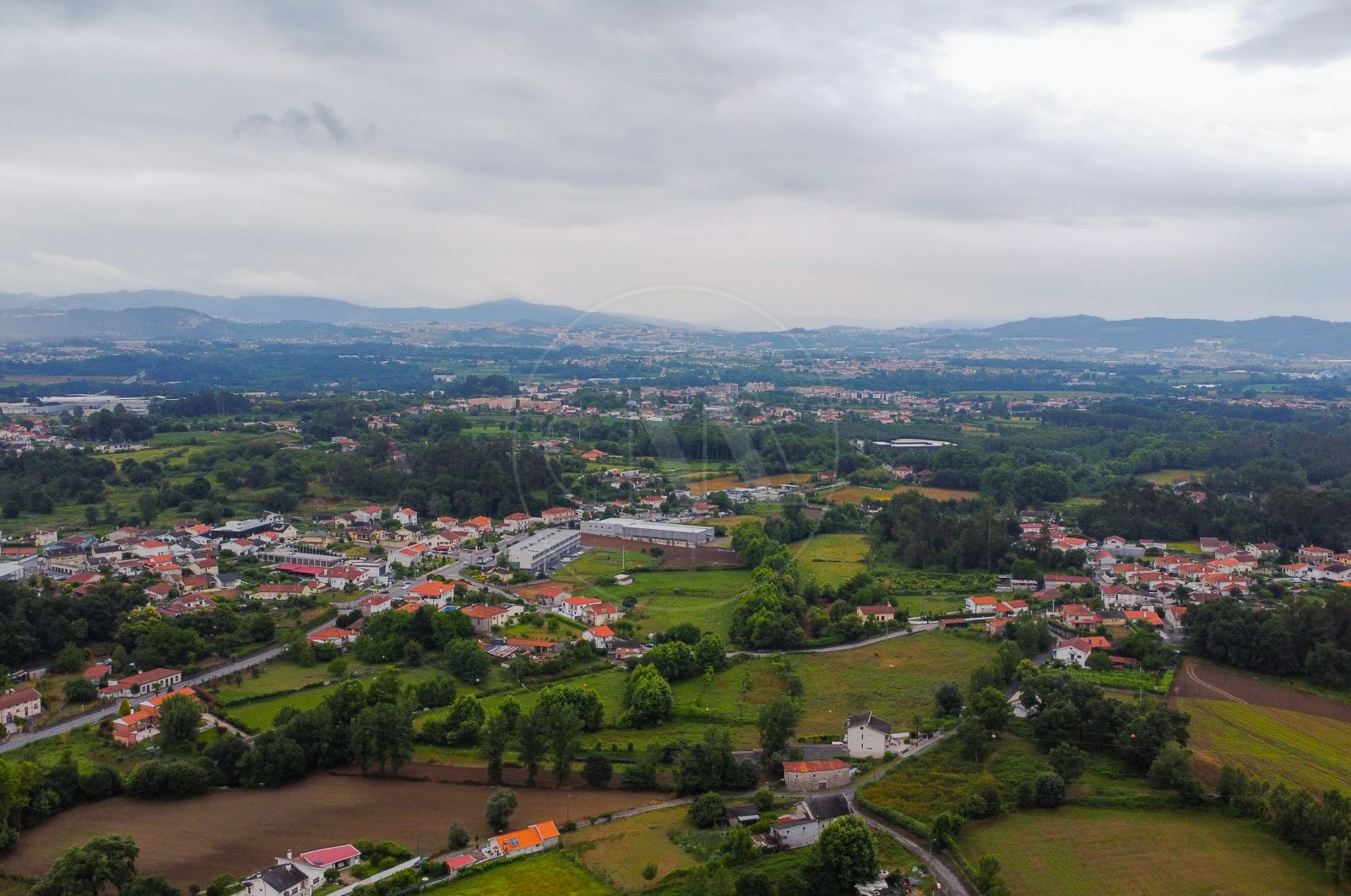 Terreno Urbano para Venda em Lage, Vila Verde, Braga - Área envolvente (Imagem 11)