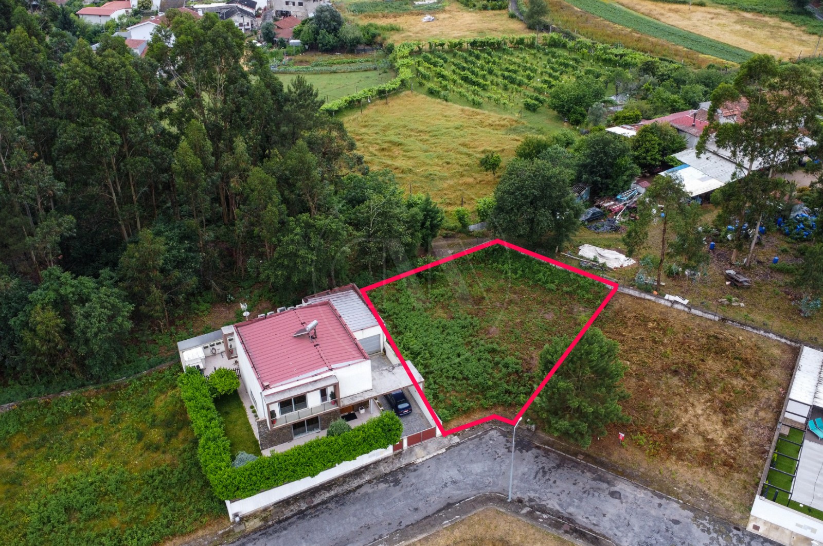 Terreno Urbano para Venda em Lage, Vila Verde, Braga - Terreno (Imagem 2)